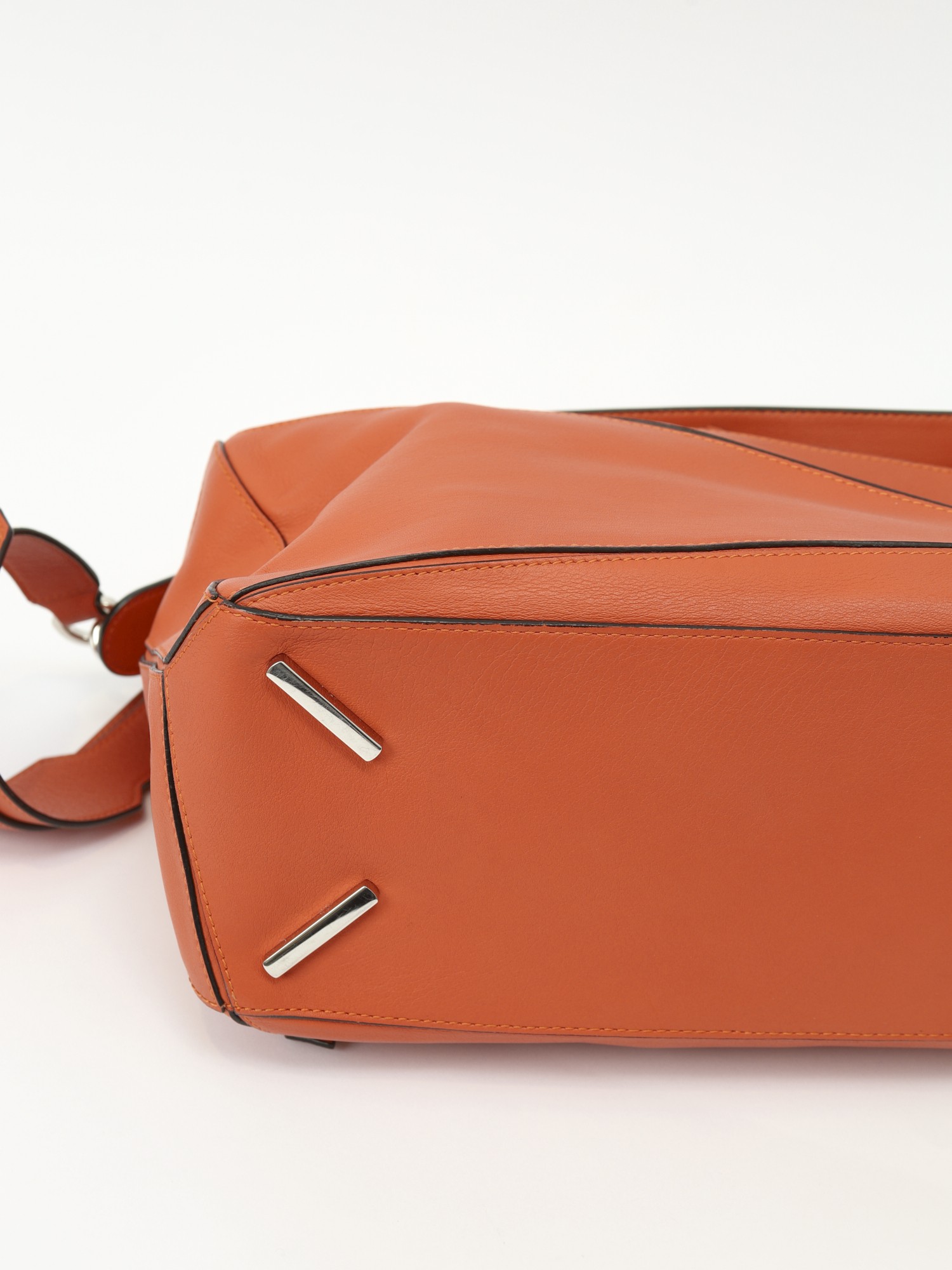 Loewe Puzzle 9