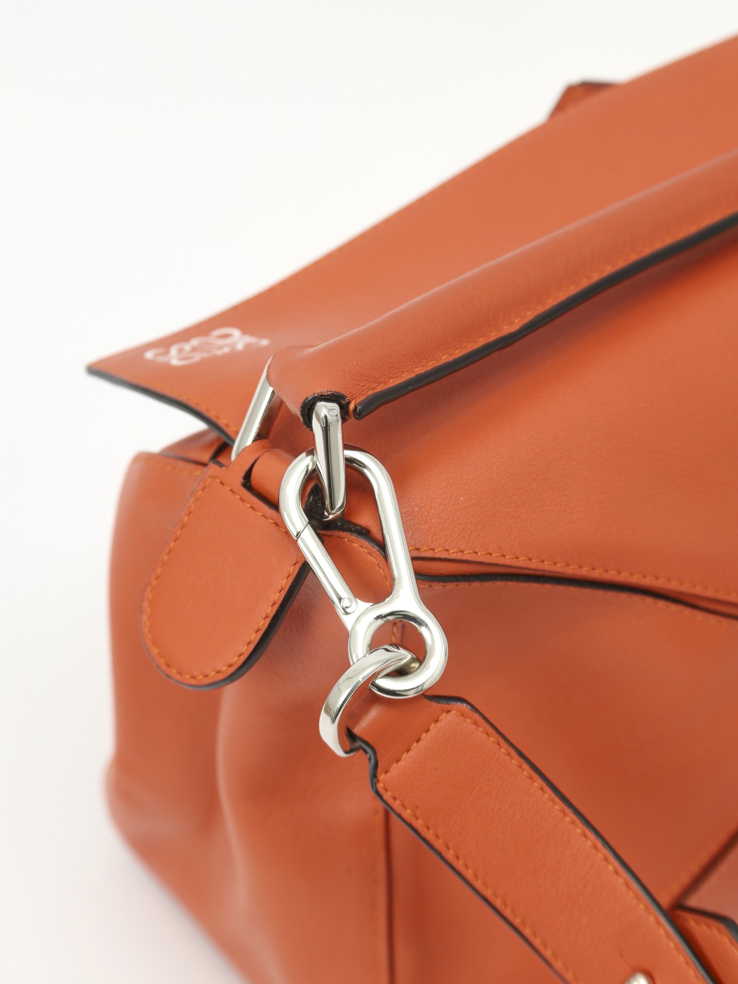 Loewe Puzzle 6