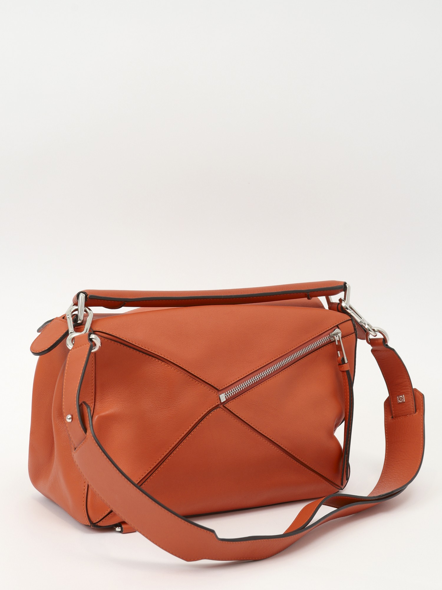 Loewe Puzzle 3