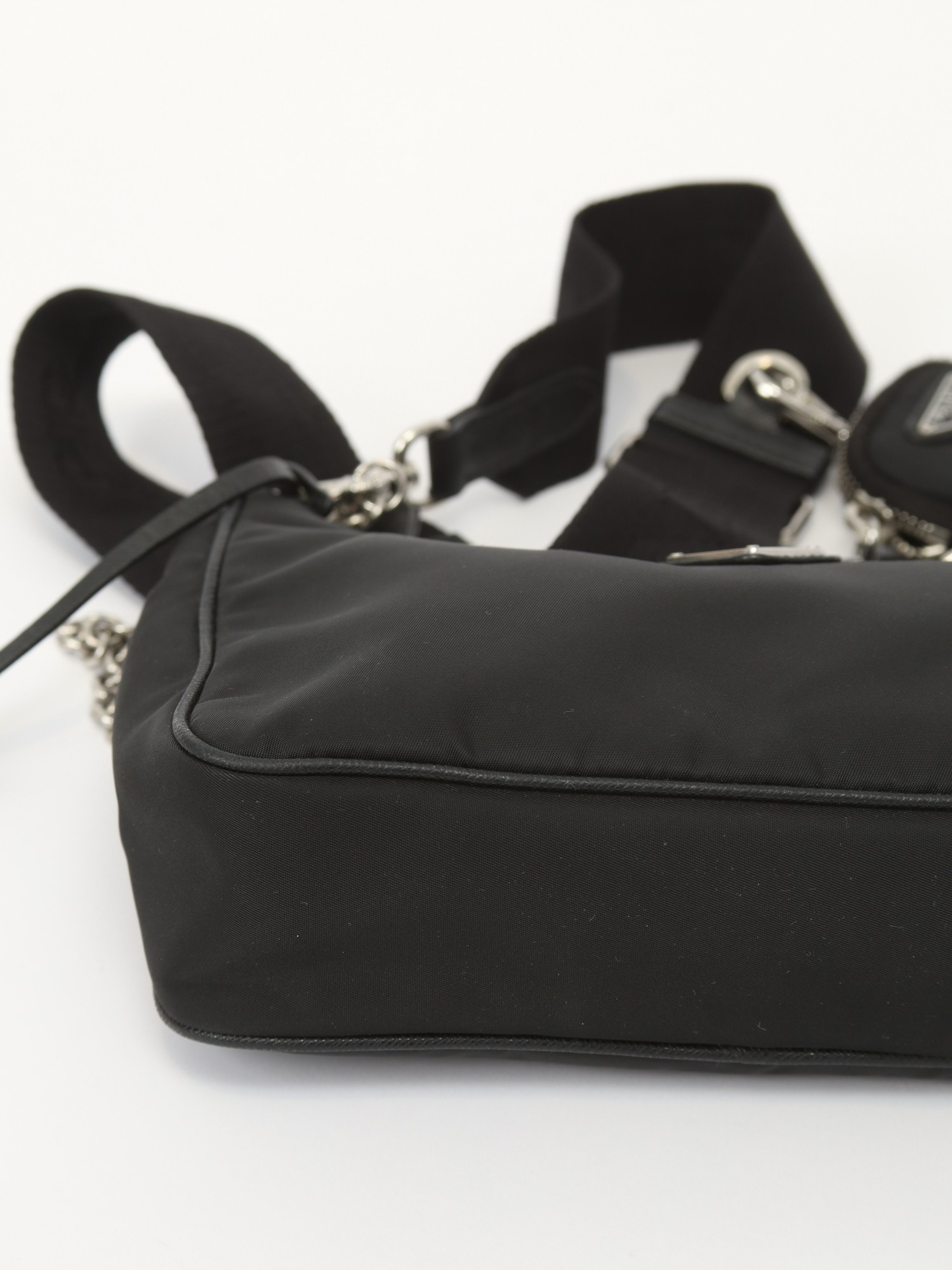 Prada Re-Edition 2005  8