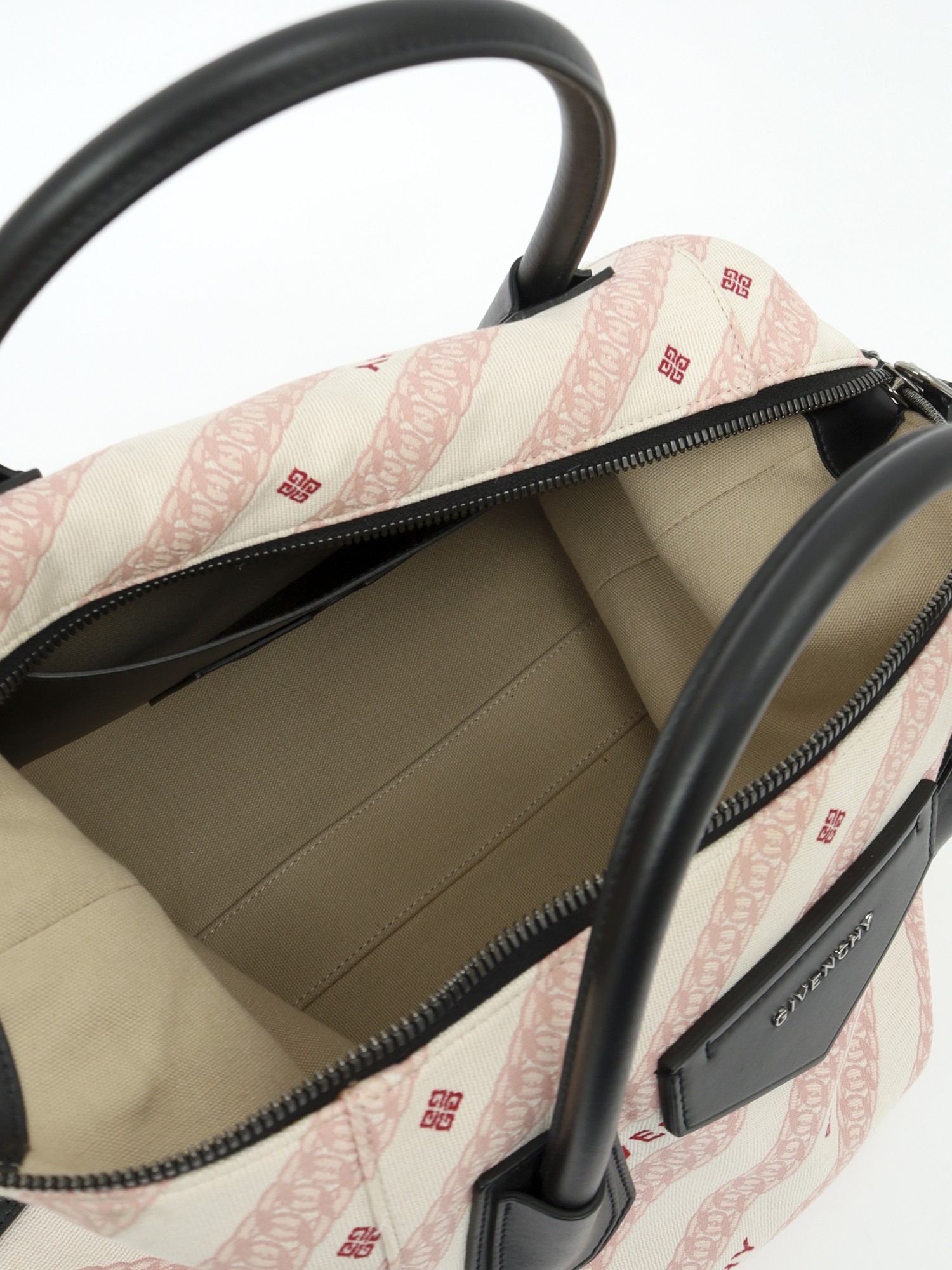 Givenchy Antigona 10