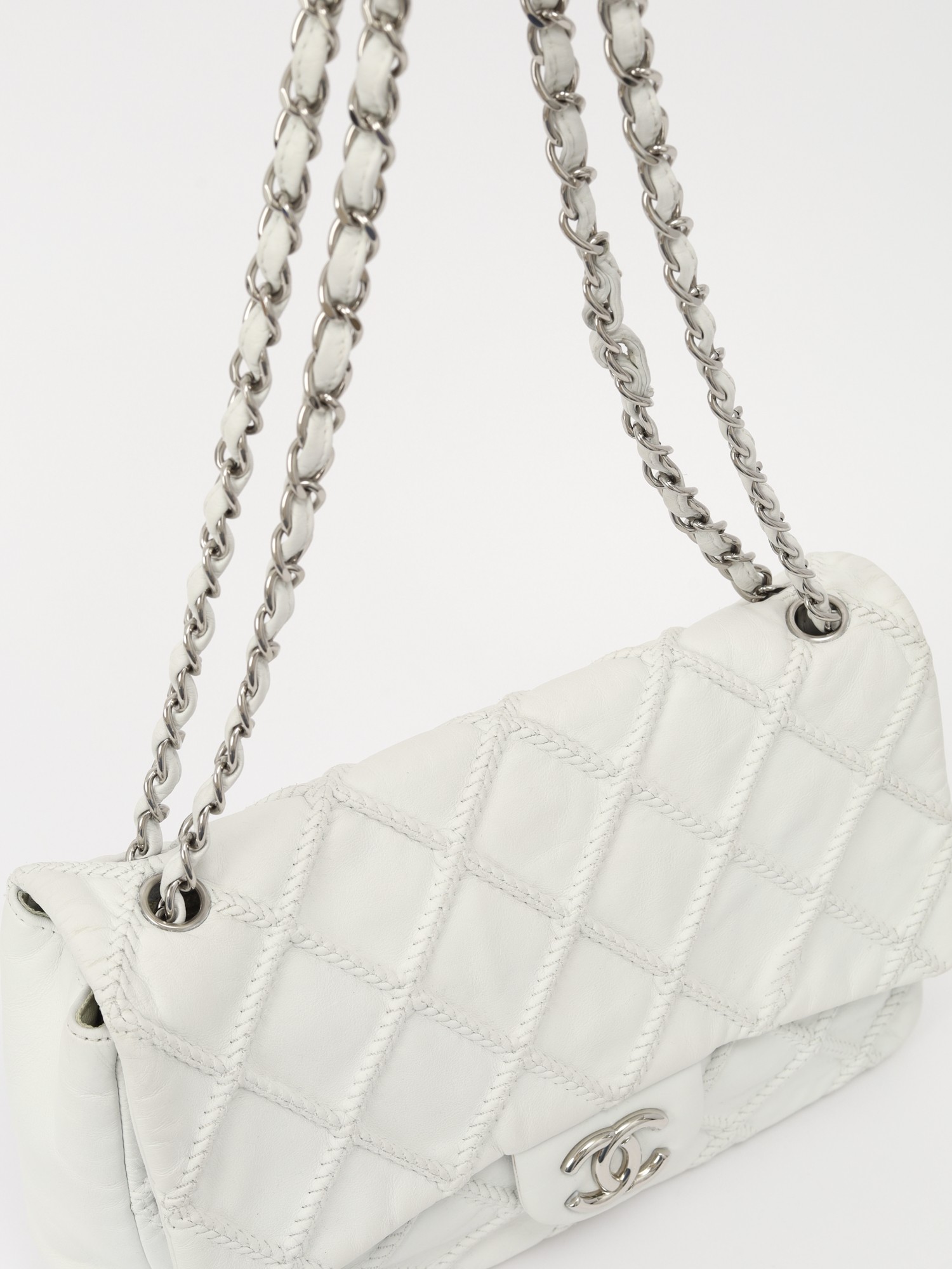 Chanel Timeless Classic 4