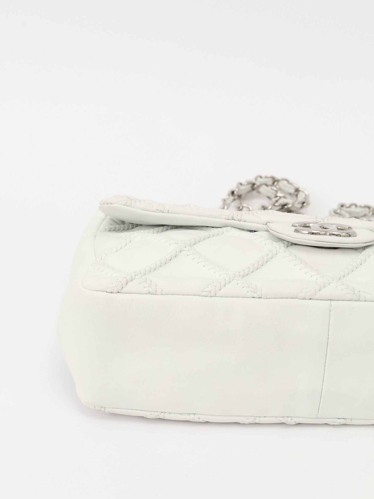 Chanel Timeless Classic 8
