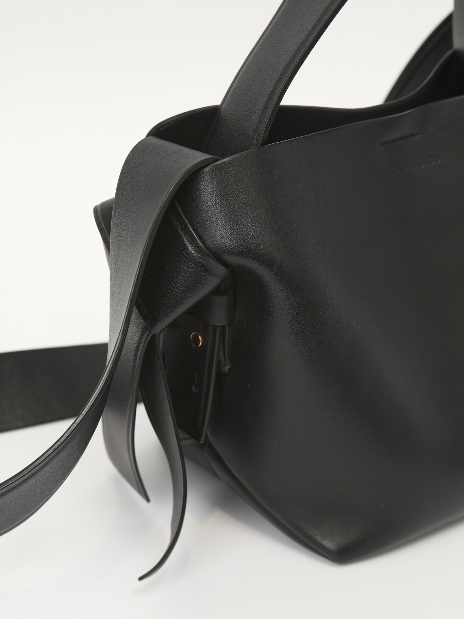 Acne Studios Musubi 6