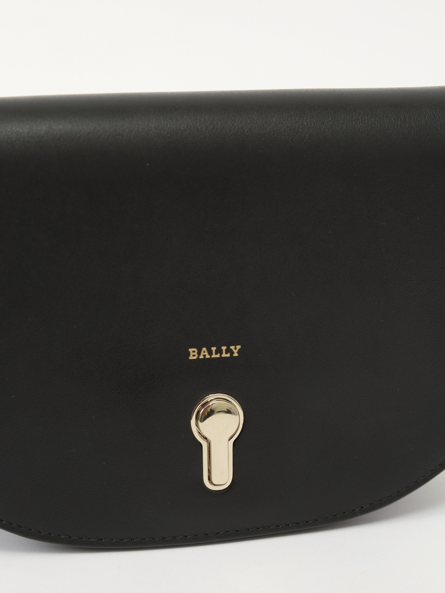 Bally Clayn 5