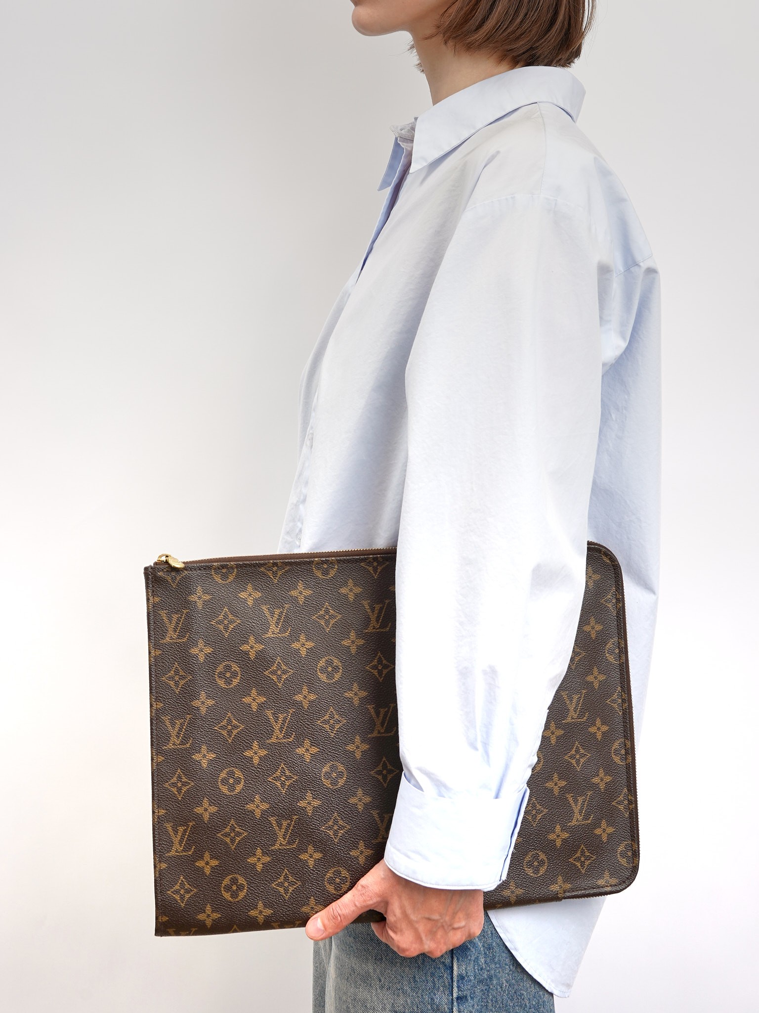 Louis Vuitton Case 1
