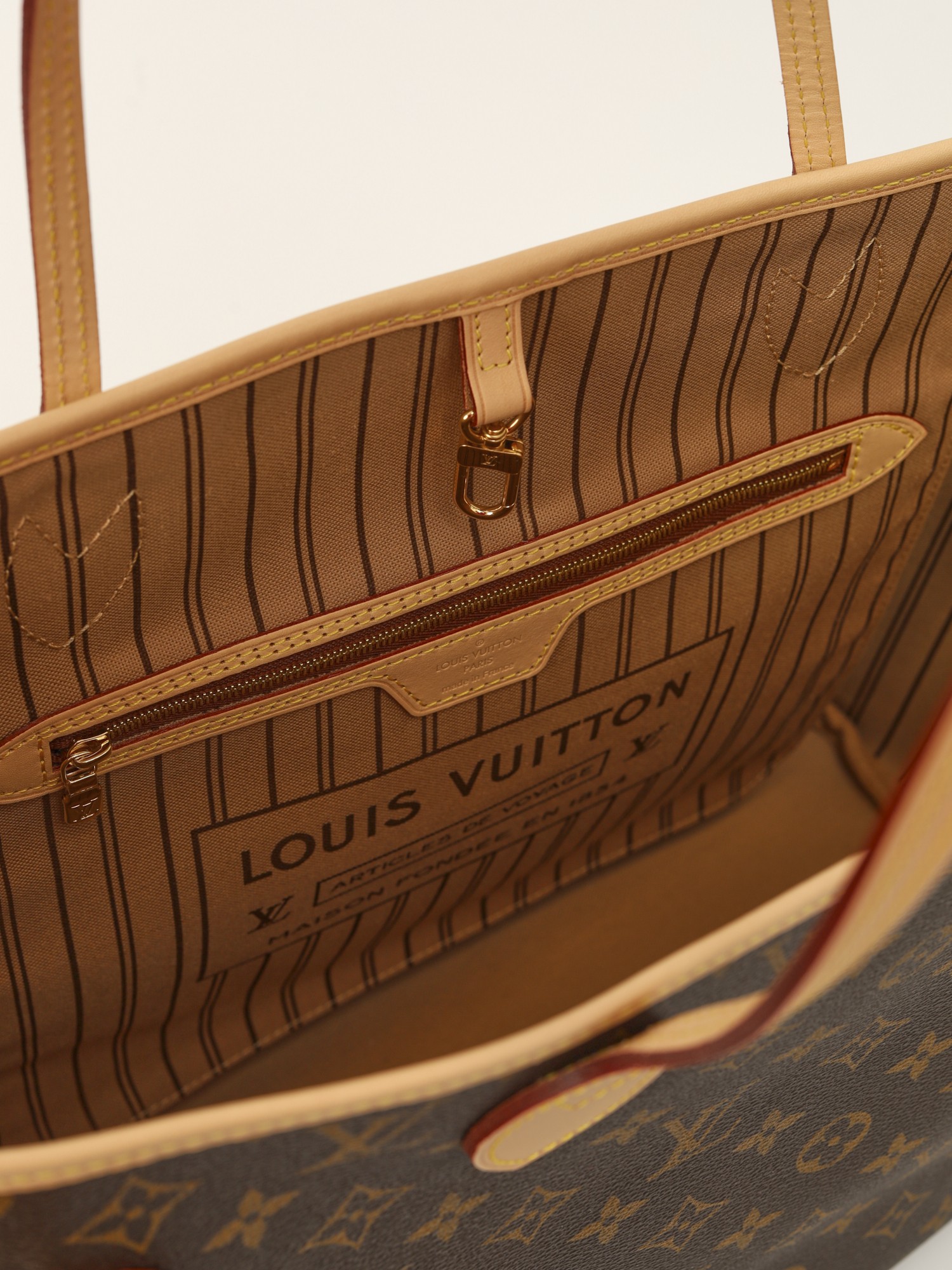 Louis Vuitton Neverfull 10