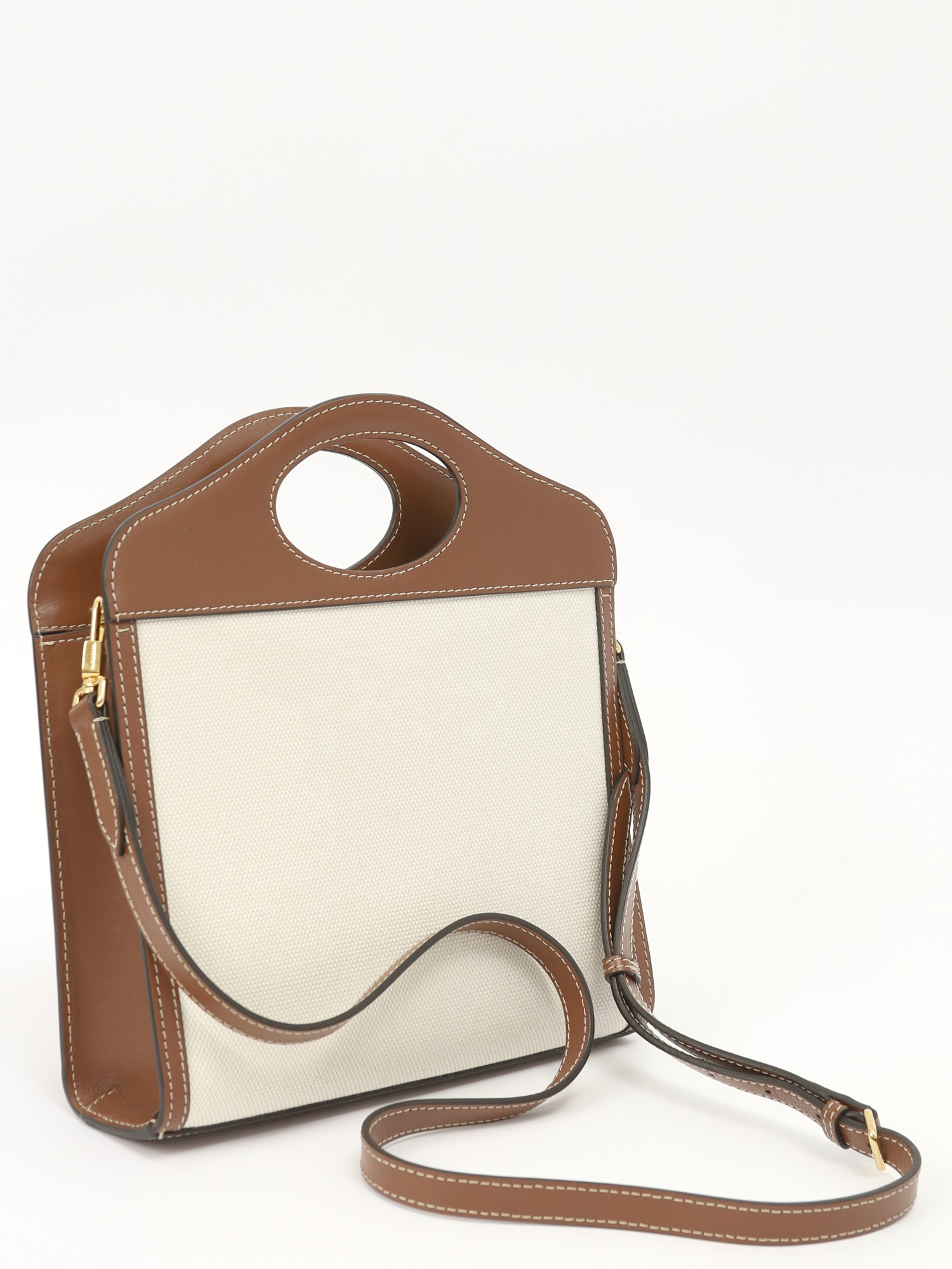 Burberry Pocket 3