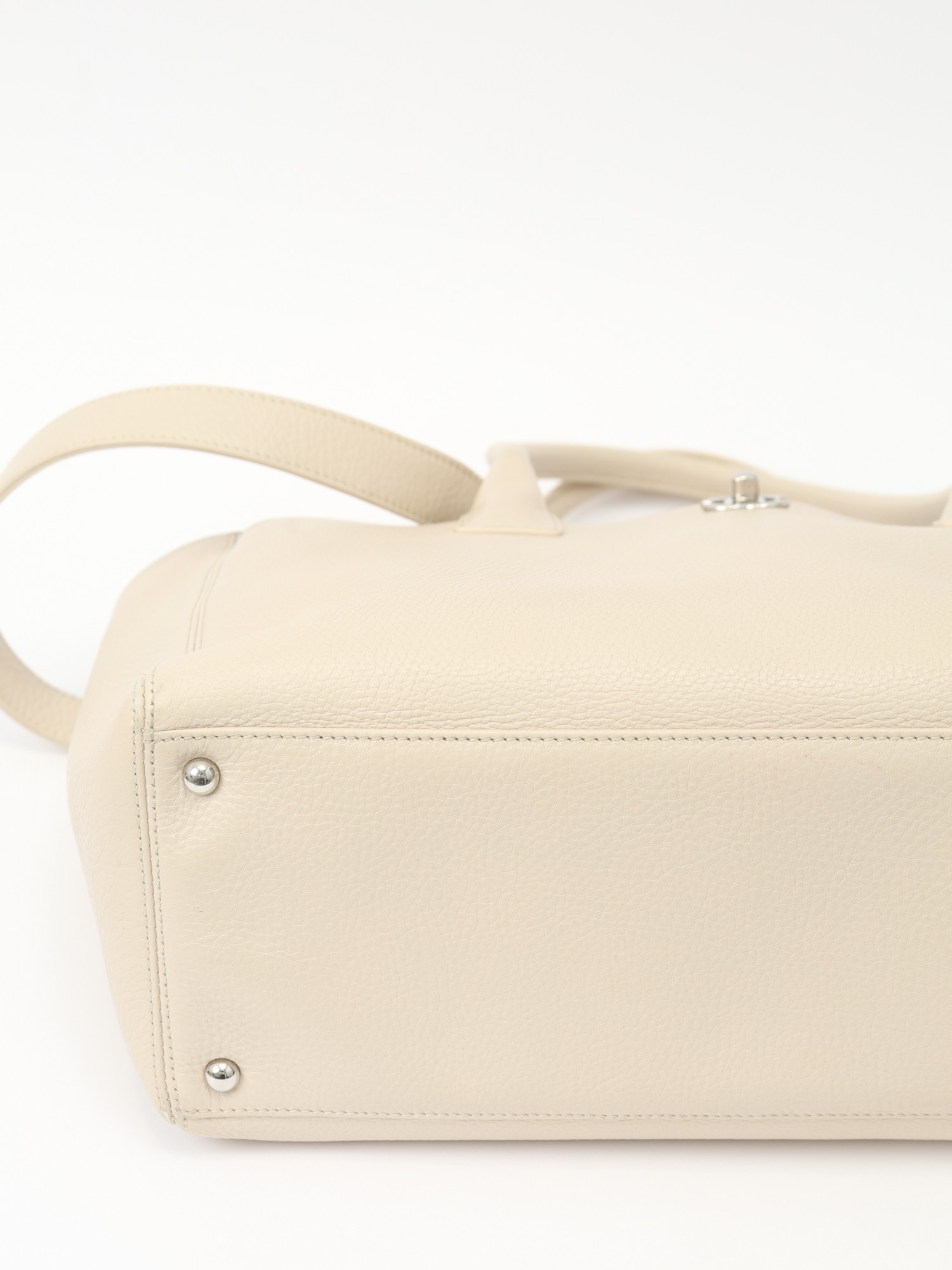 Chanel Cerf 6