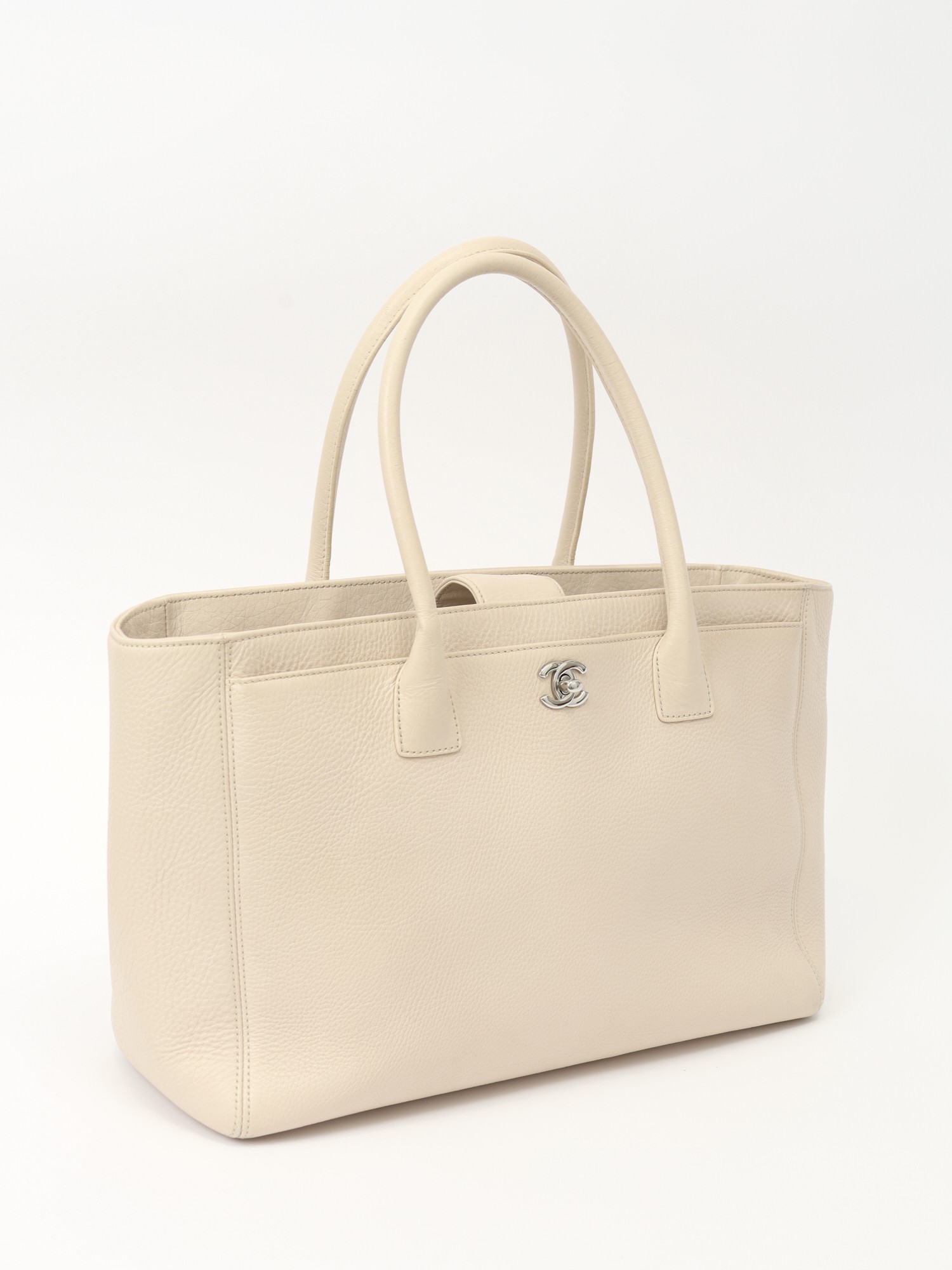 Chanel Cerf 2