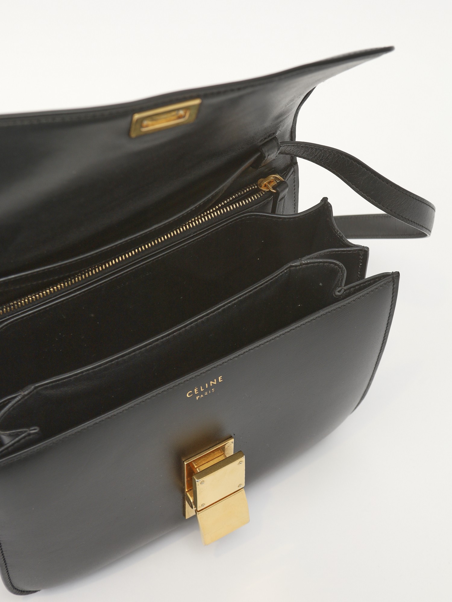 Celine Classic 8