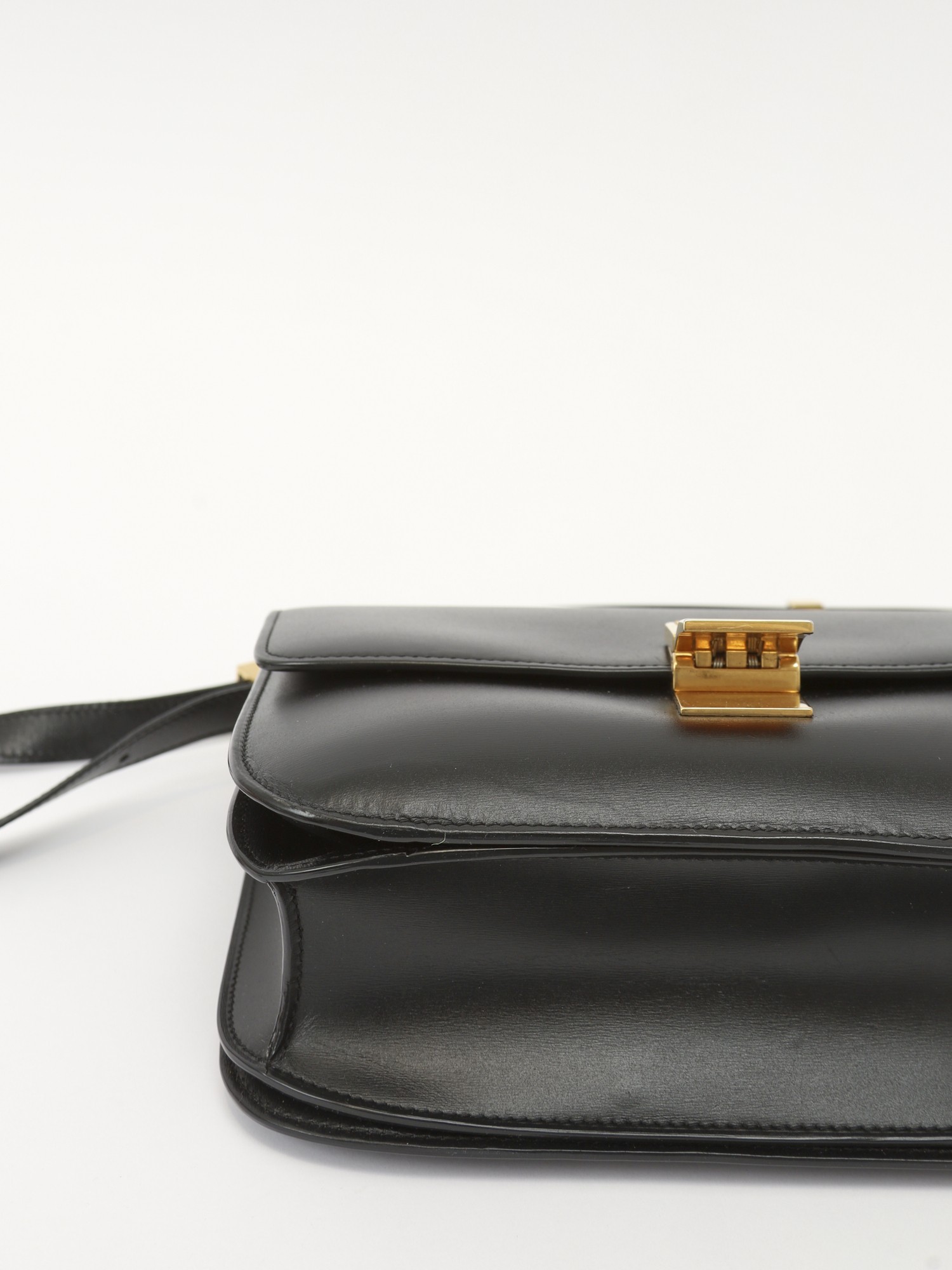 Celine Classic 6