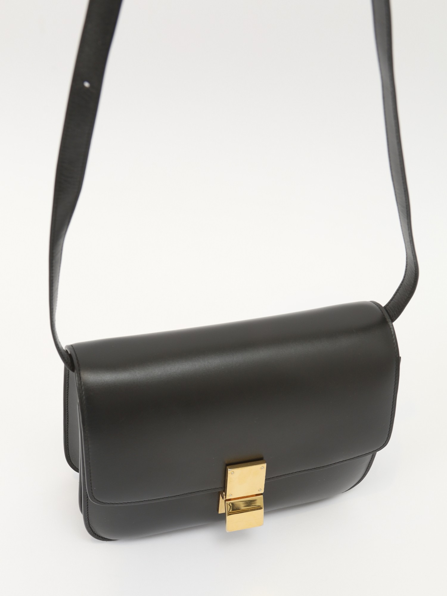 Celine Classic 4