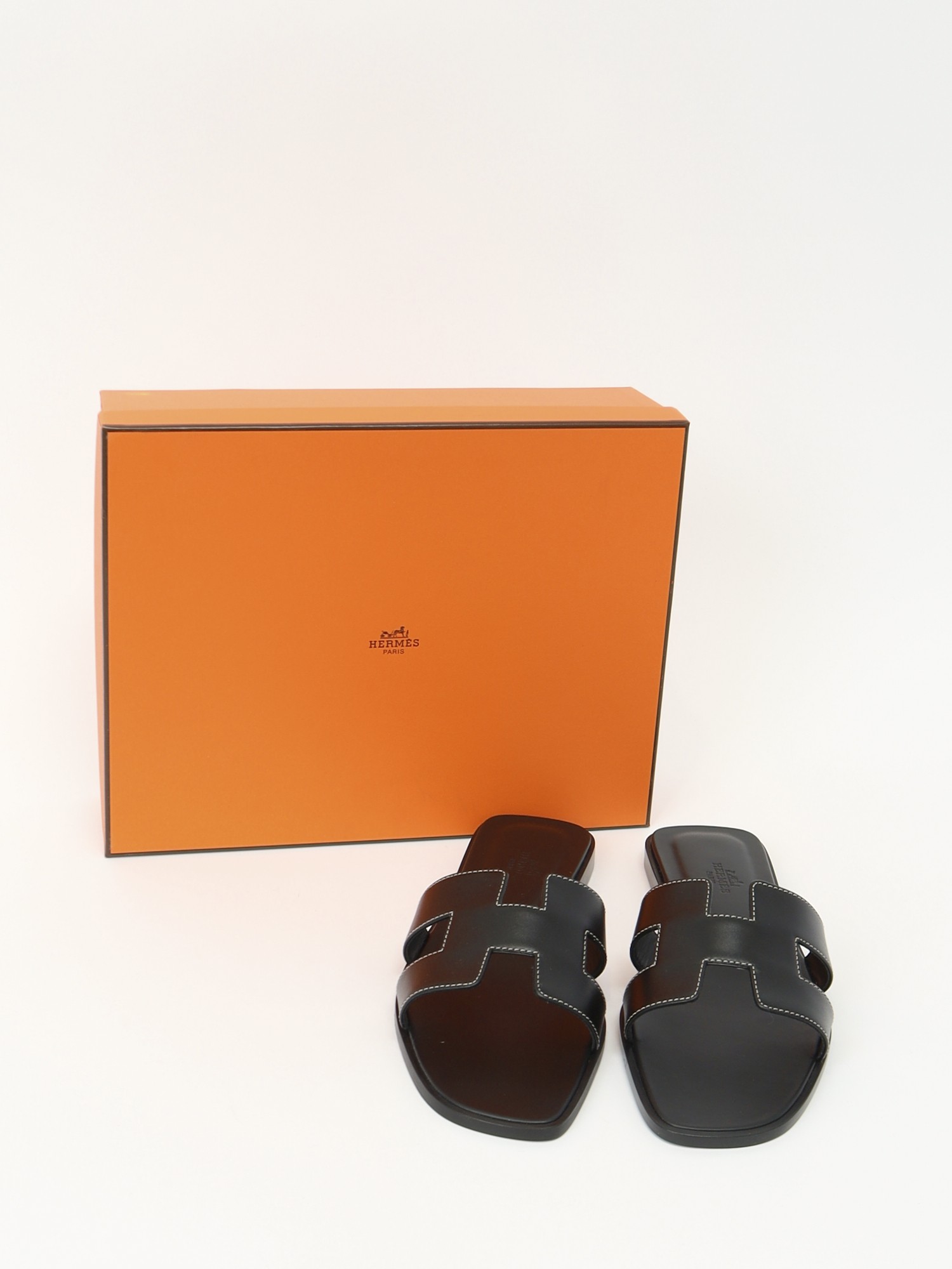 Hermes Shoes 39.5 2