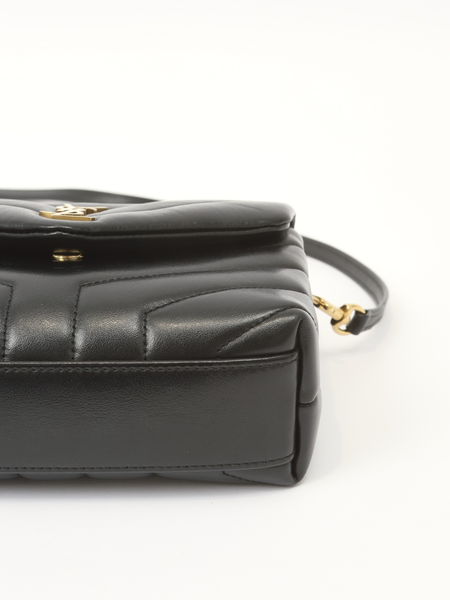 Saint Laurent Loulou 9