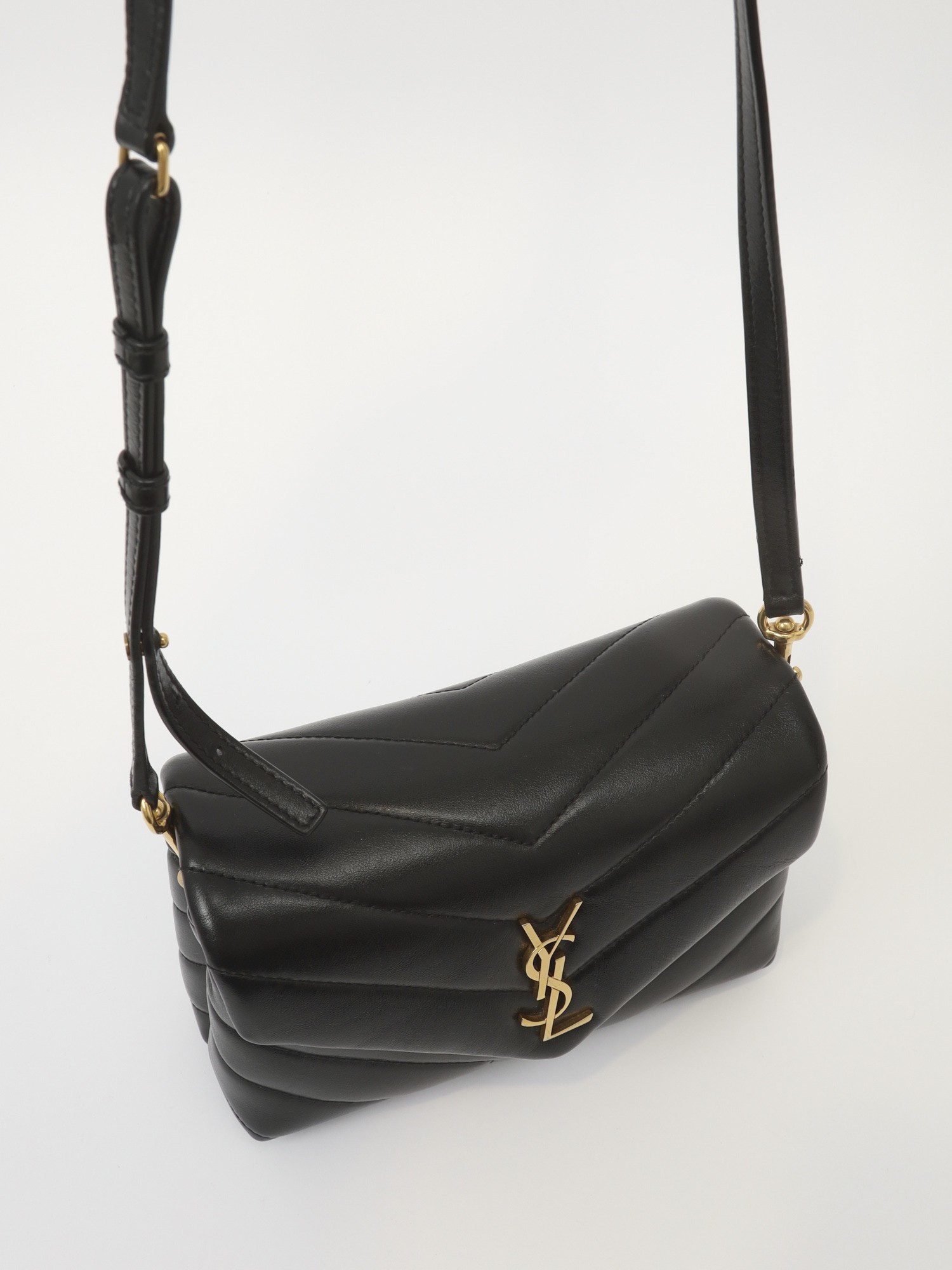 Saint Laurent Loulou 4