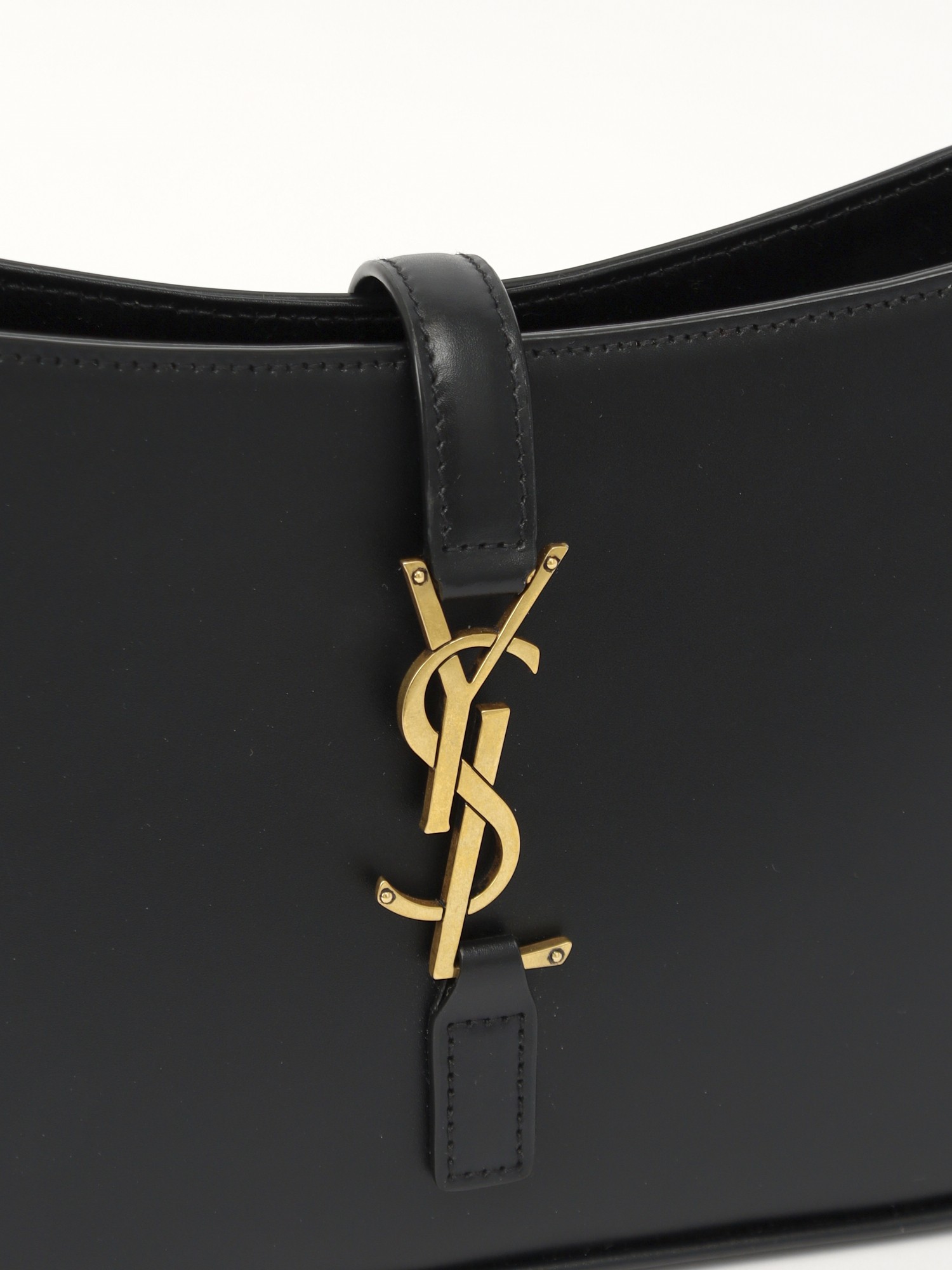 Saint Laurent Le 5 A 7 5