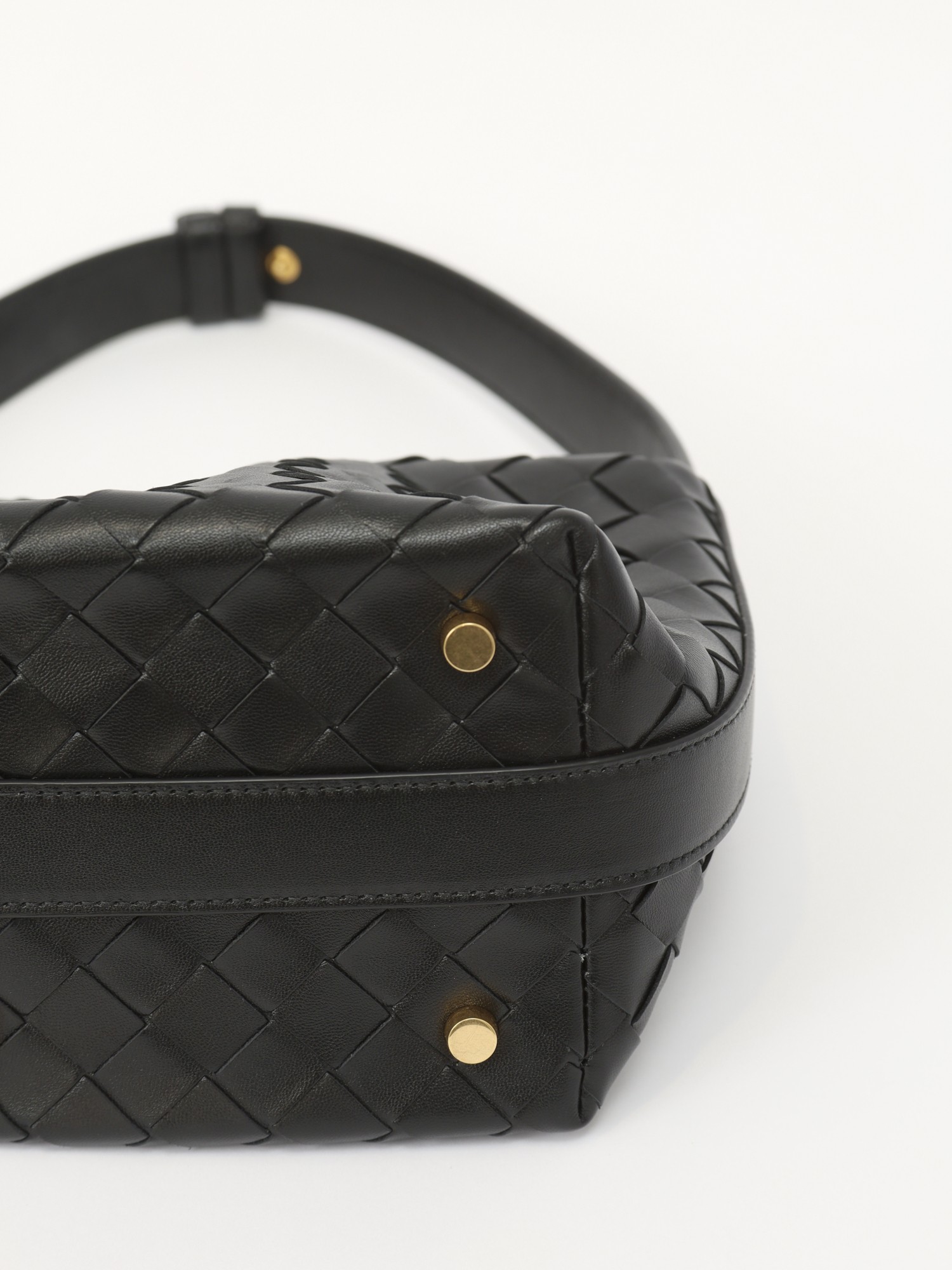 Bottega Veneta Wallace 6