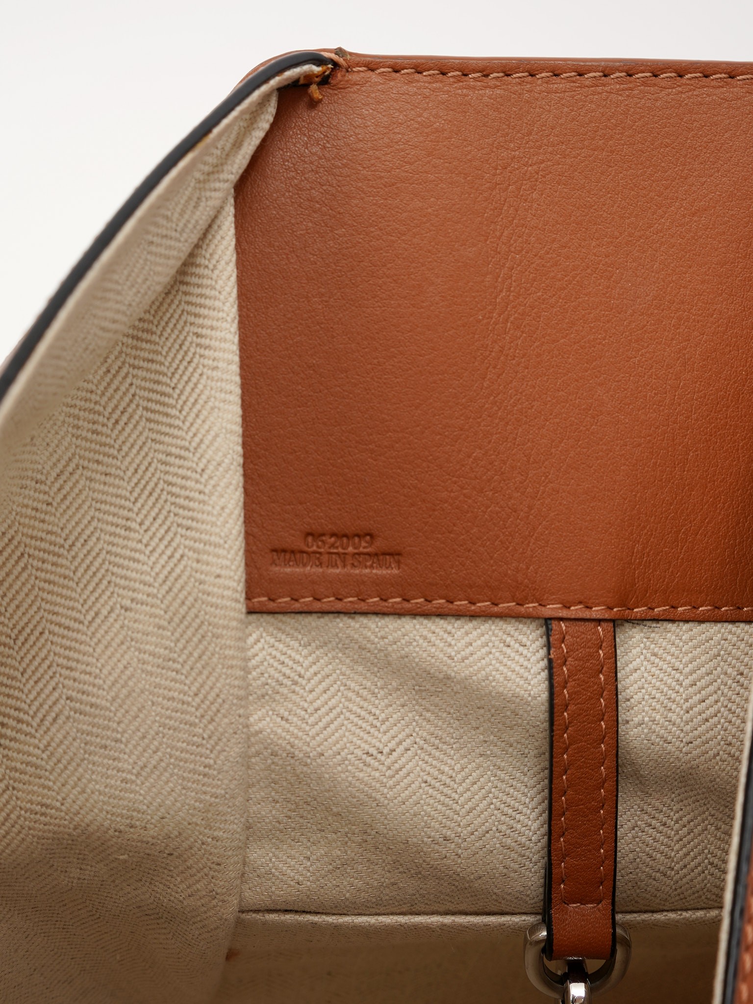 Loewe Hammock 8