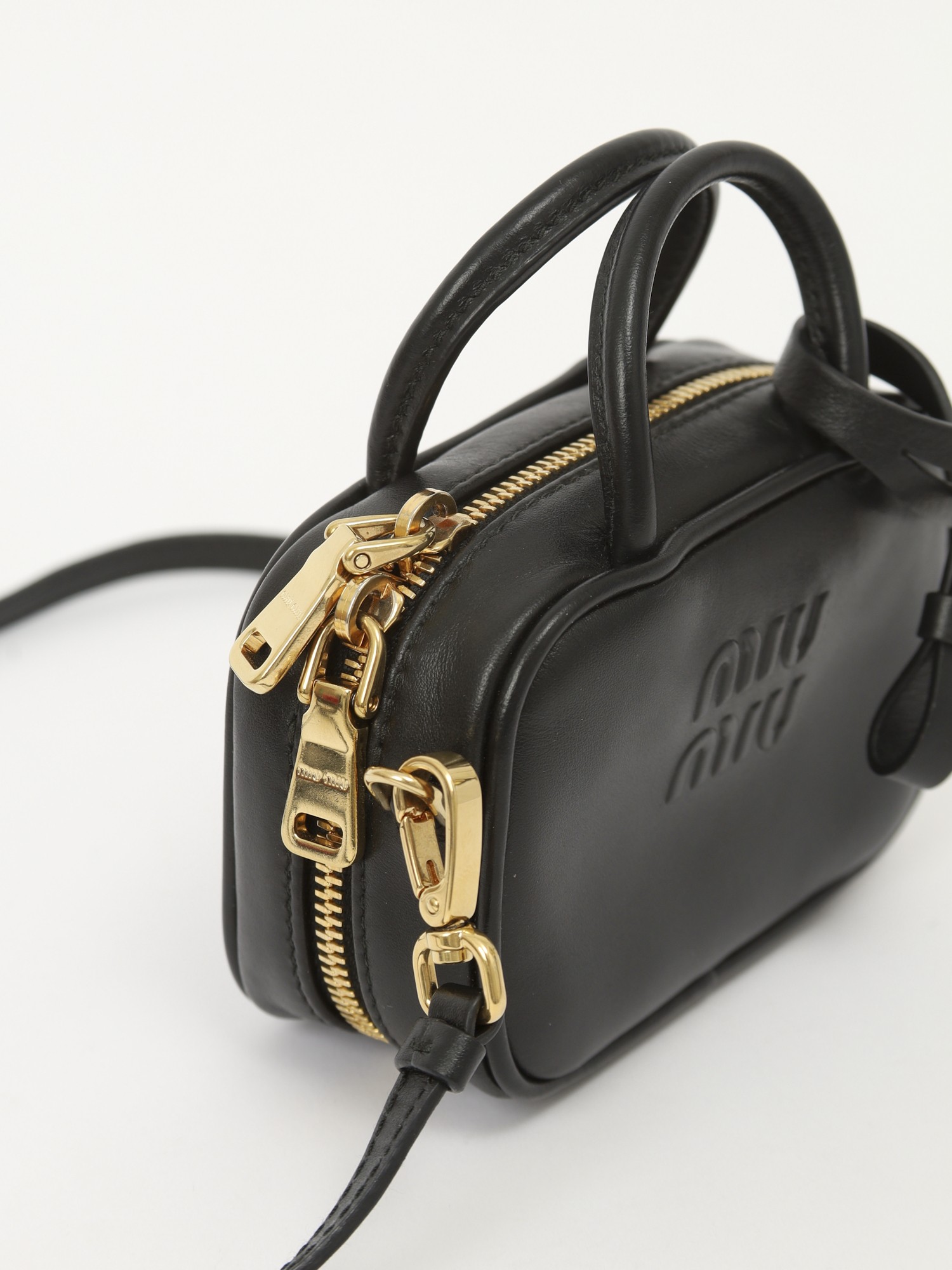 Miu Miu Beau 6