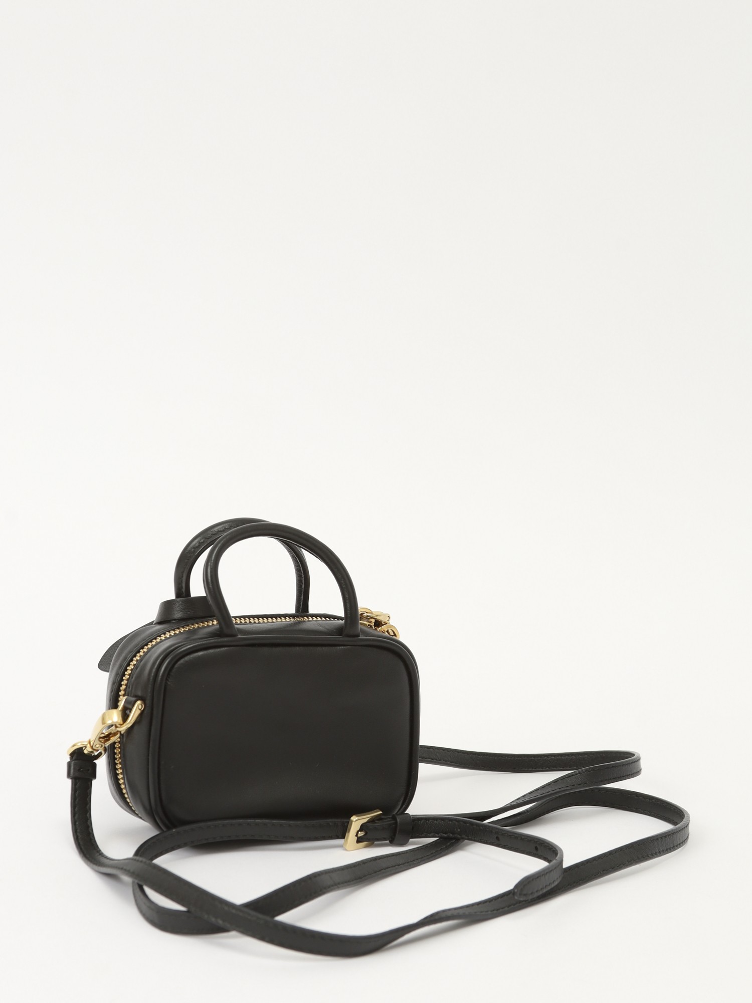 Miu Miu Beau 3