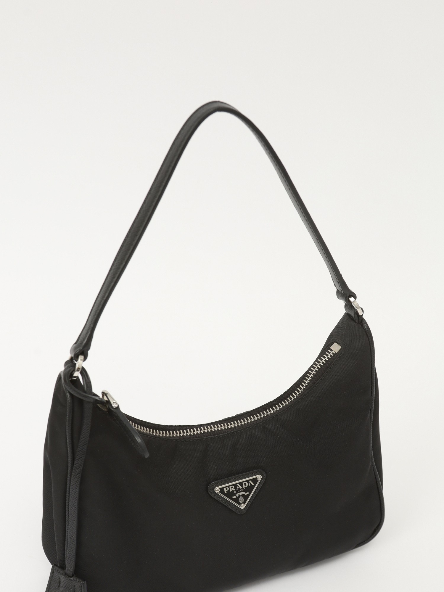Prada Re-Edition 2005  4