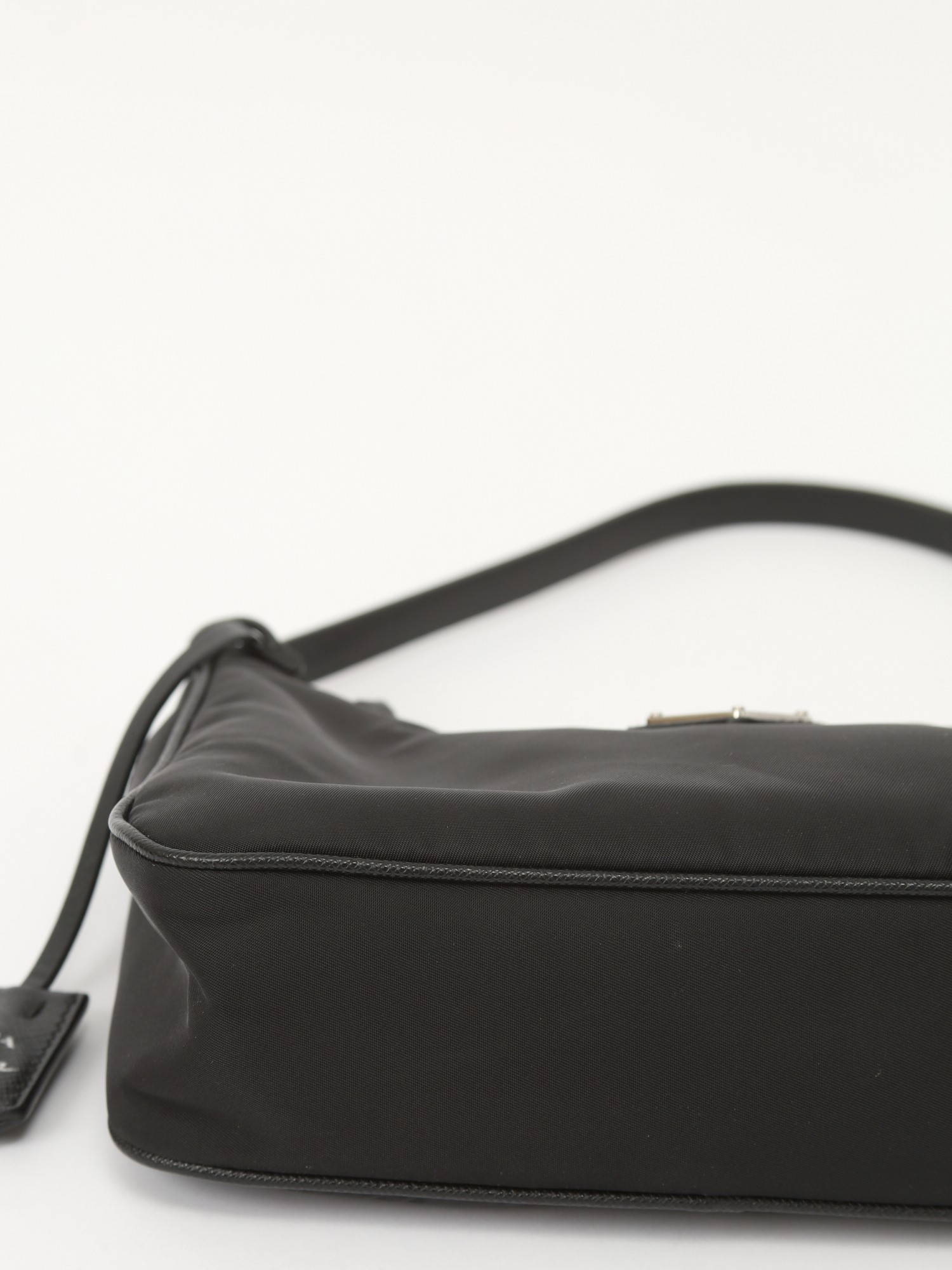 Prada Re-Edition 2005  7