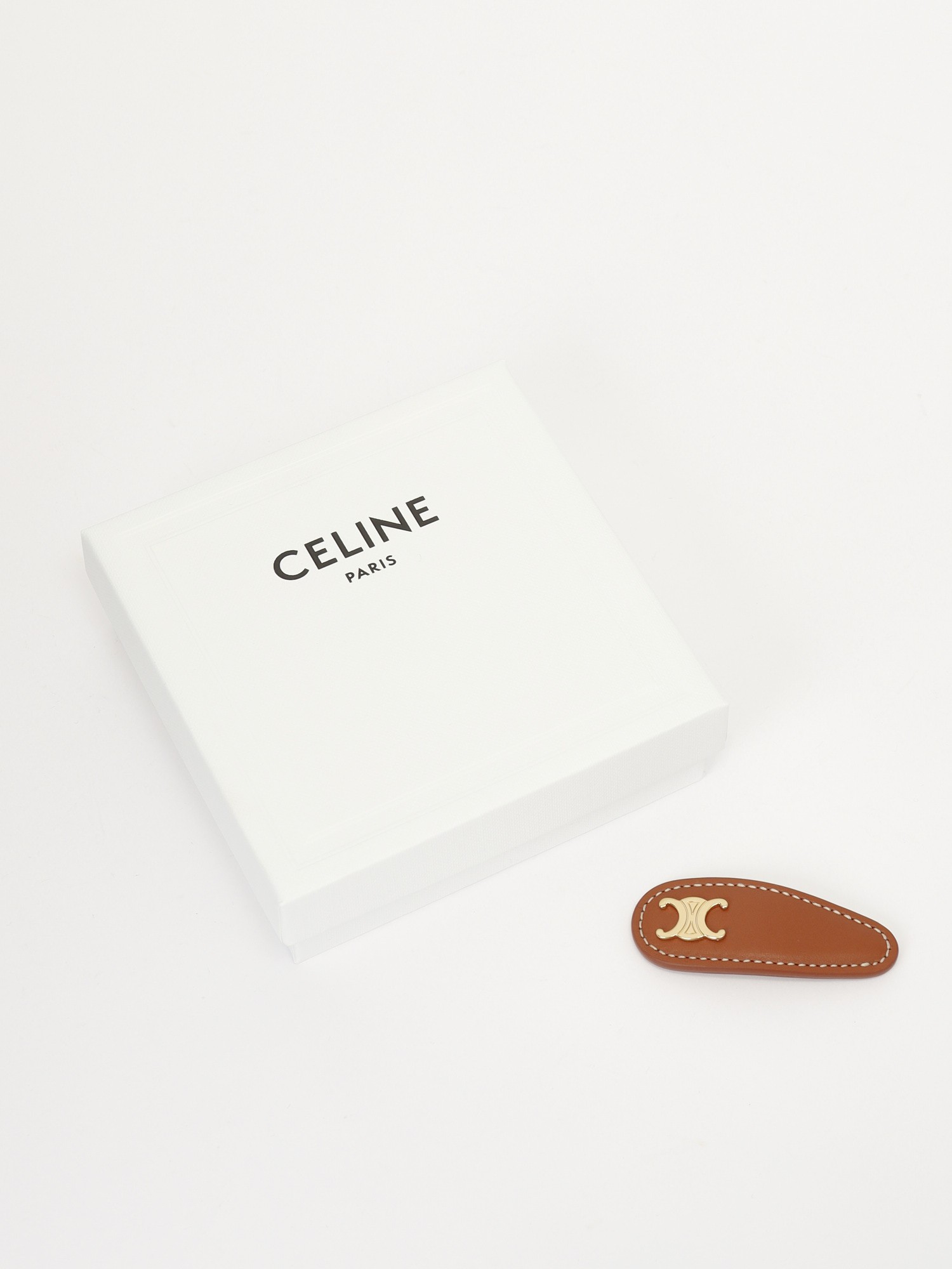 Celine Hairpin 2