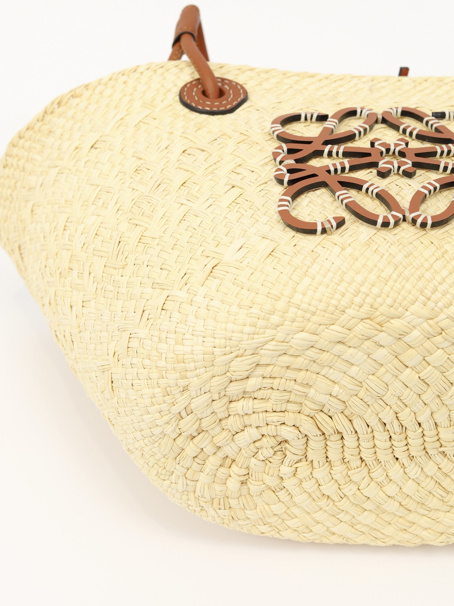 Loewe Basket 6