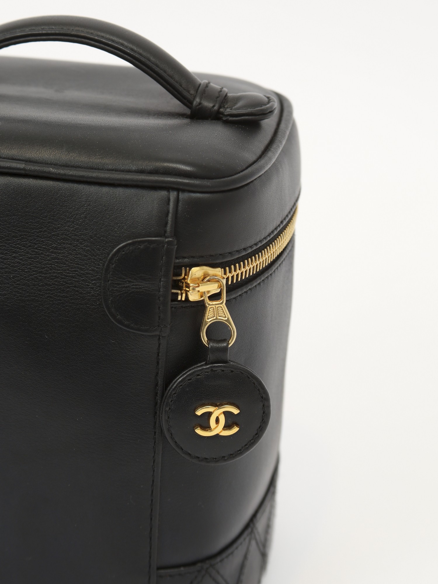 Chanel Vanity 5