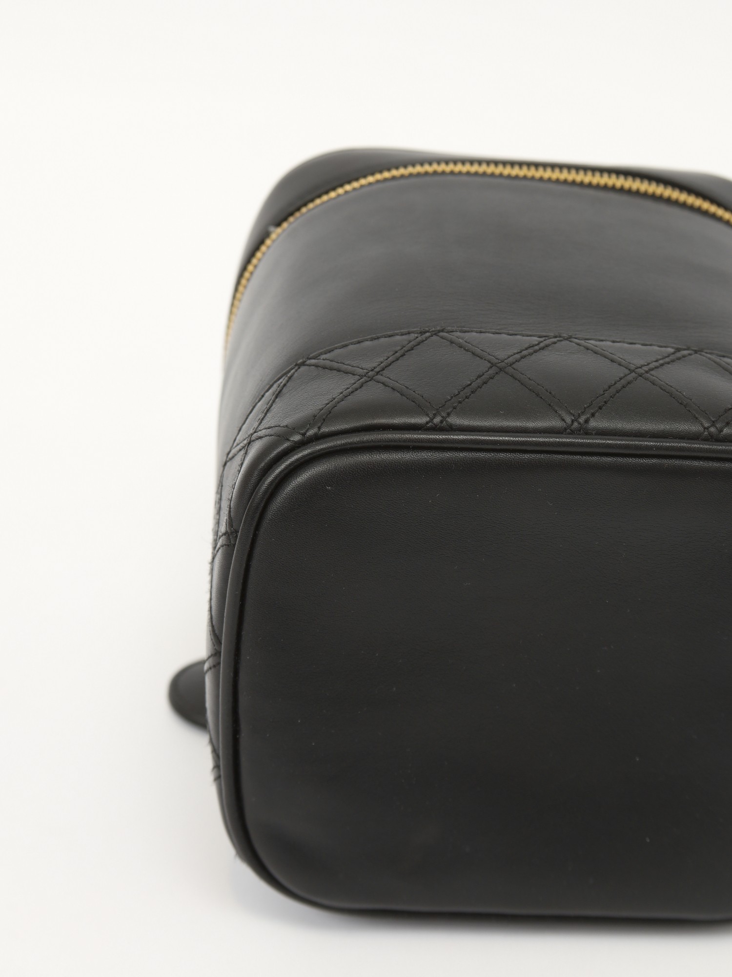 Chanel Vanity 6