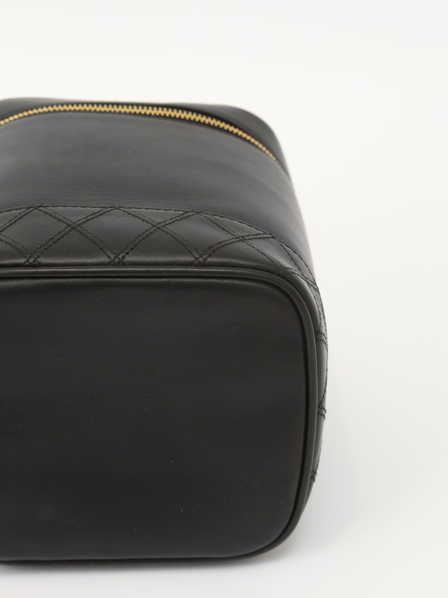 Chanel Vanity 7