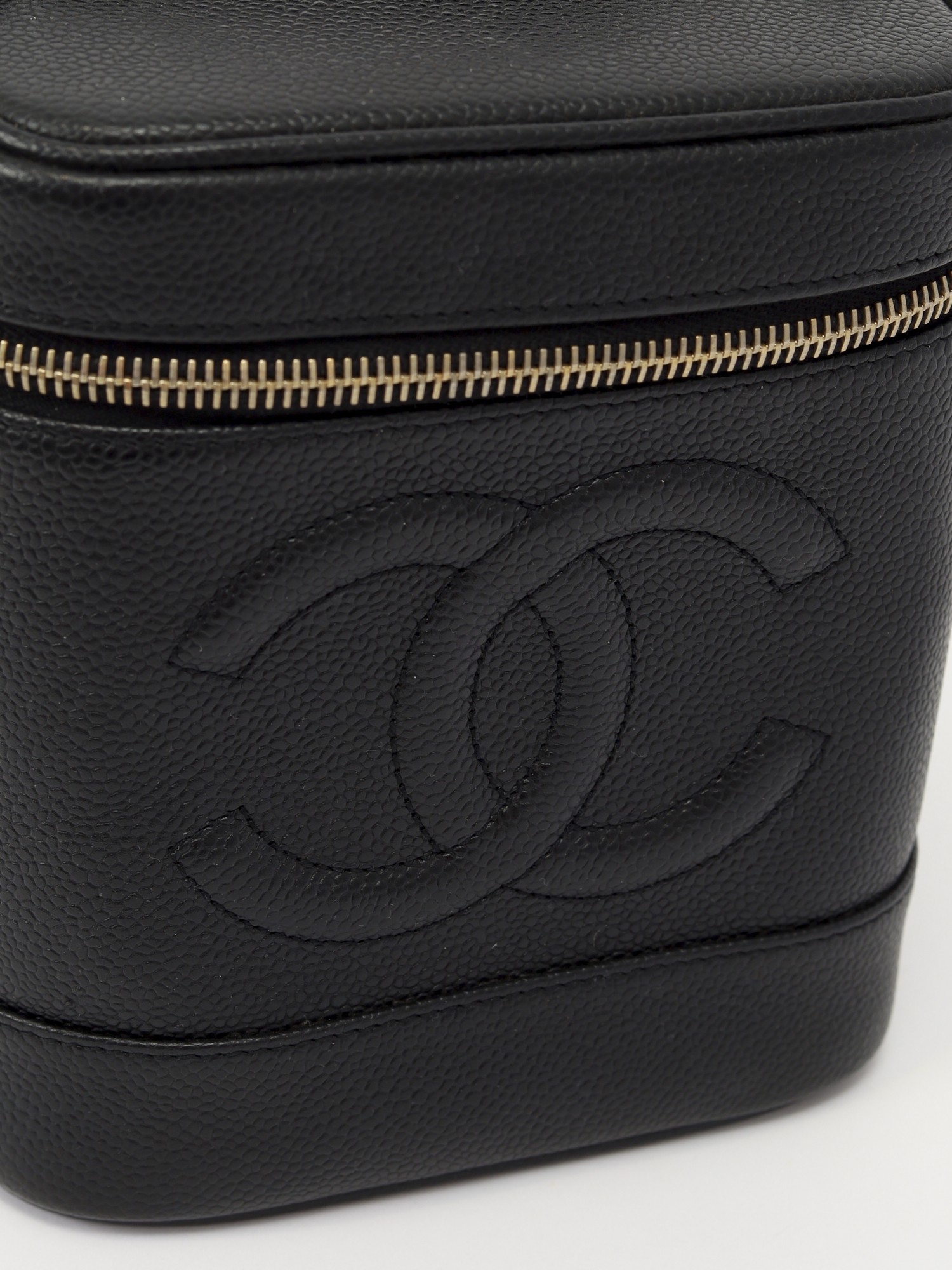 Chanel Vanity 5