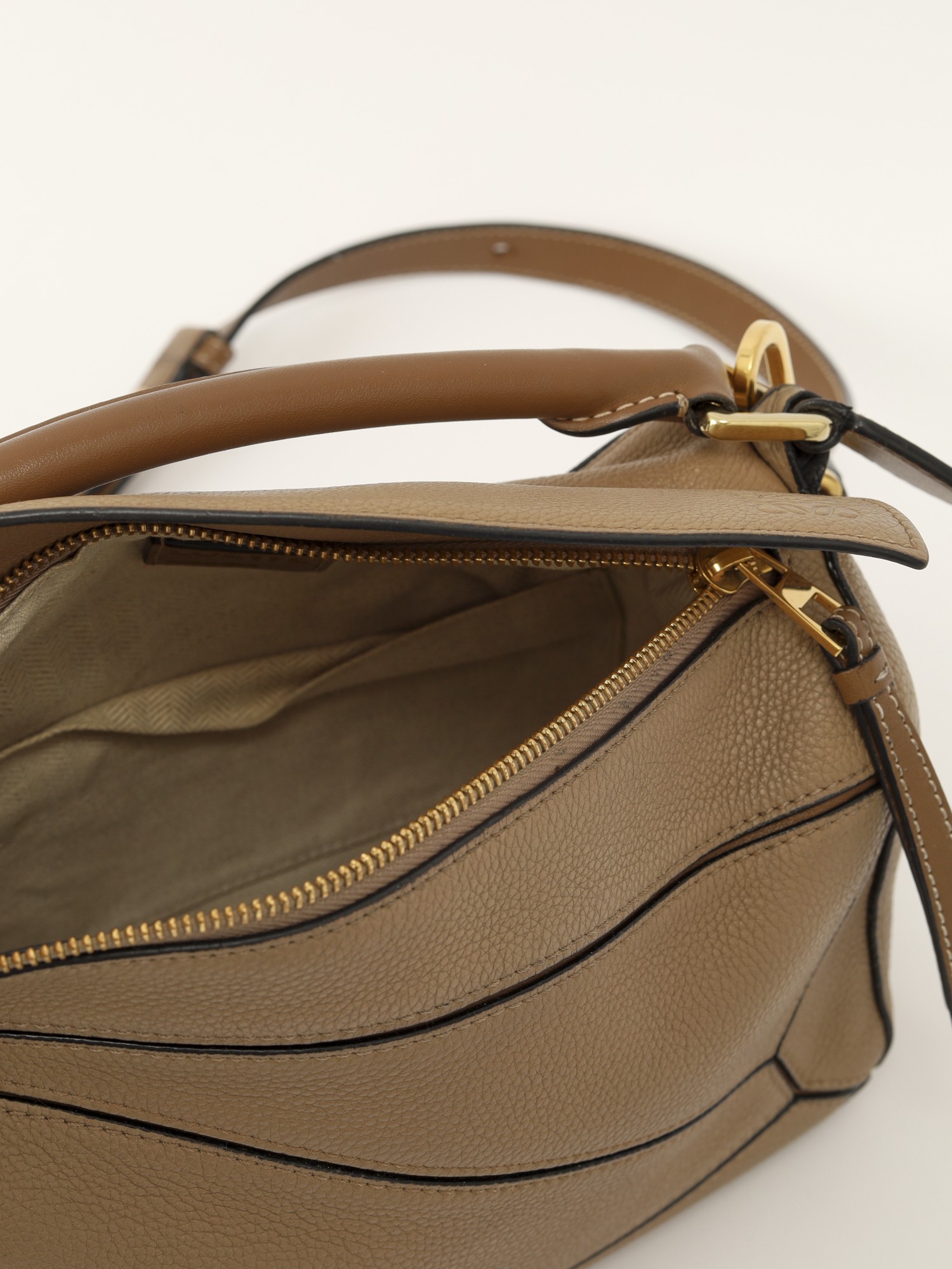 Loewe Puzzle 10