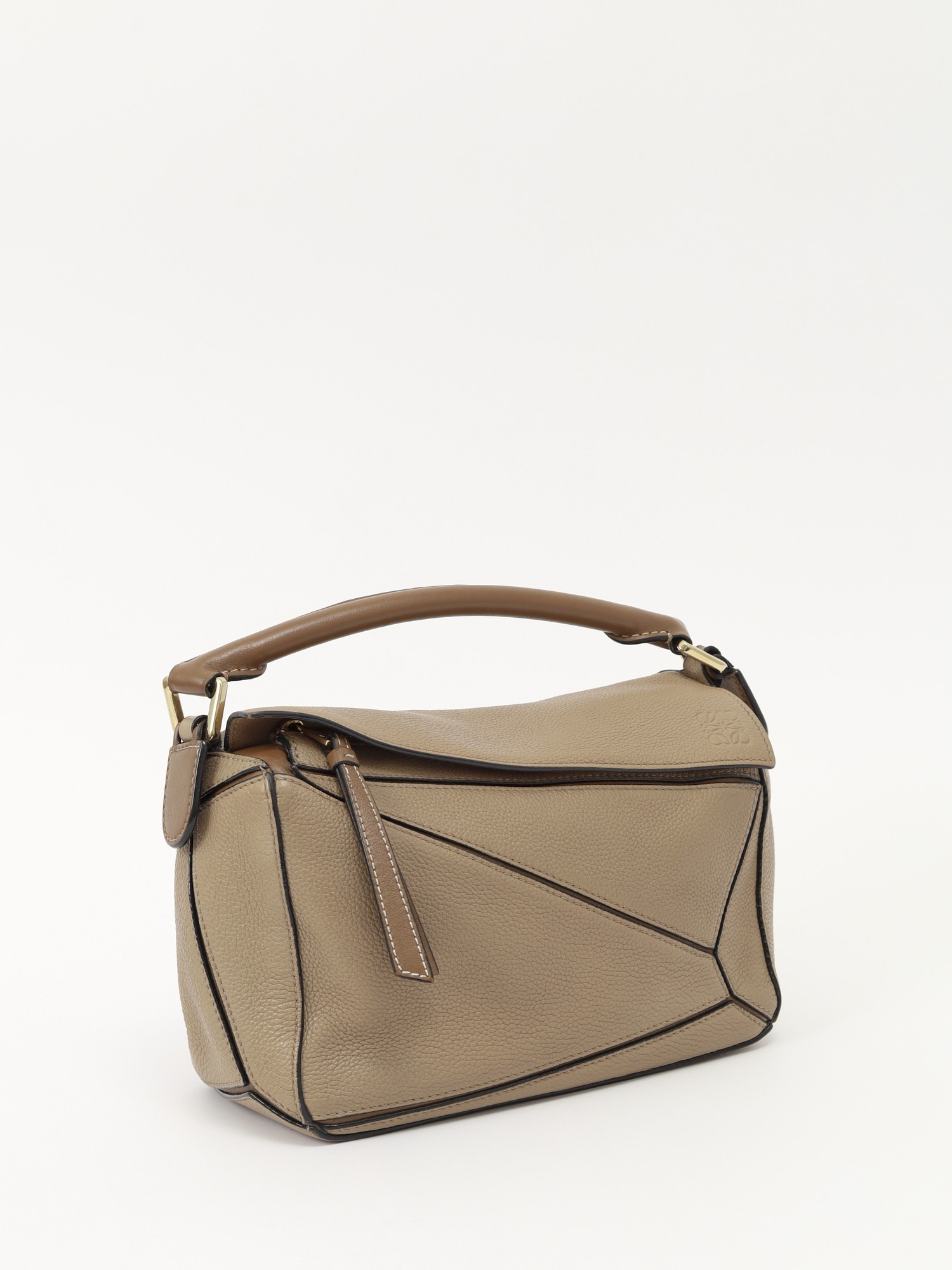 Loewe Puzzle 2