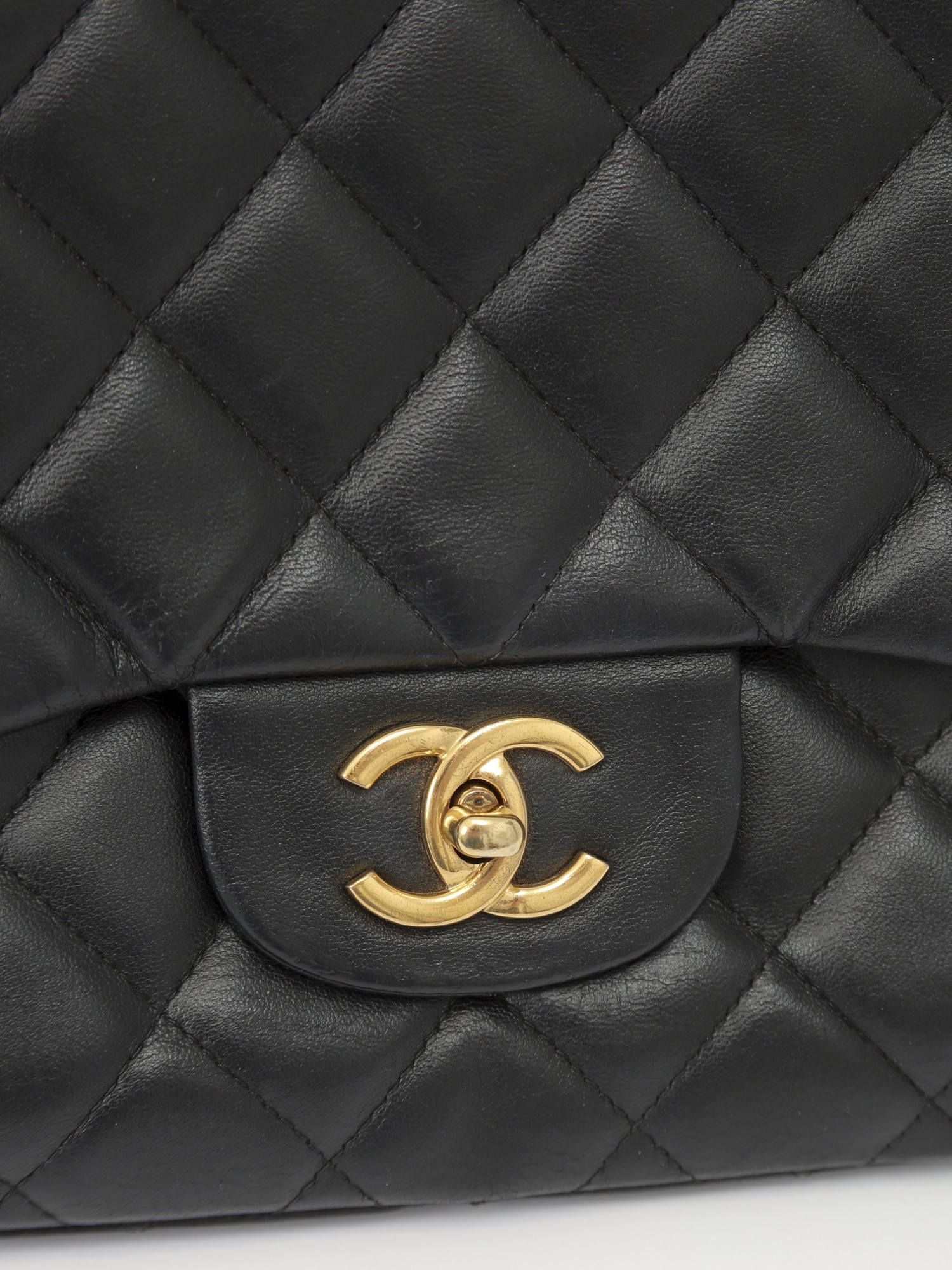 Chanel Timeless Classic 5