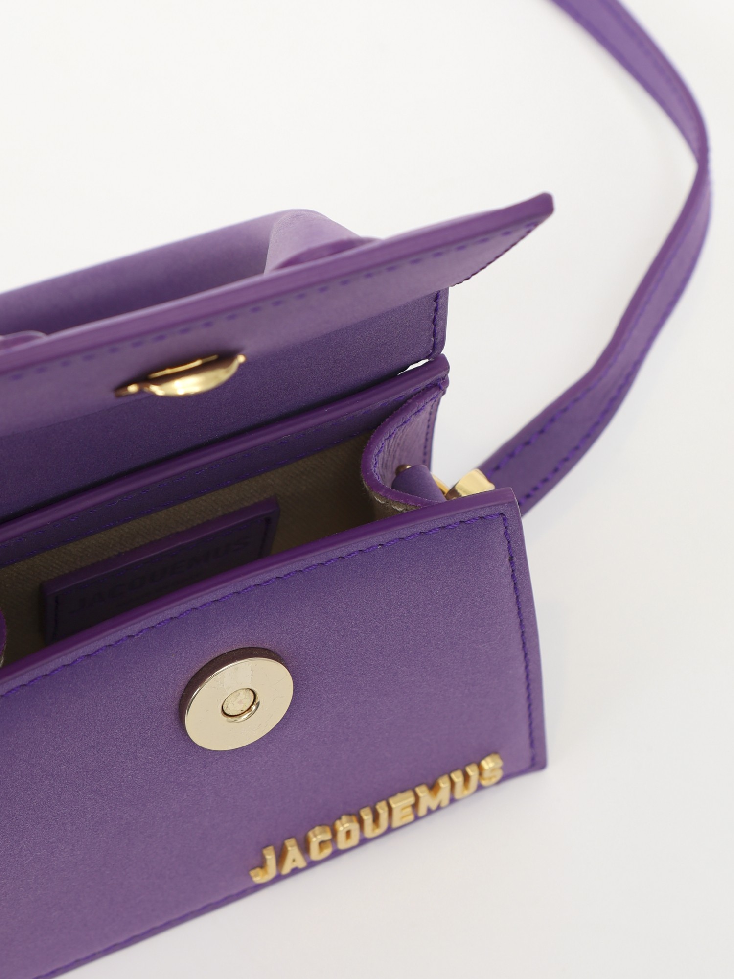 Jacquemus Le Chiquito 11