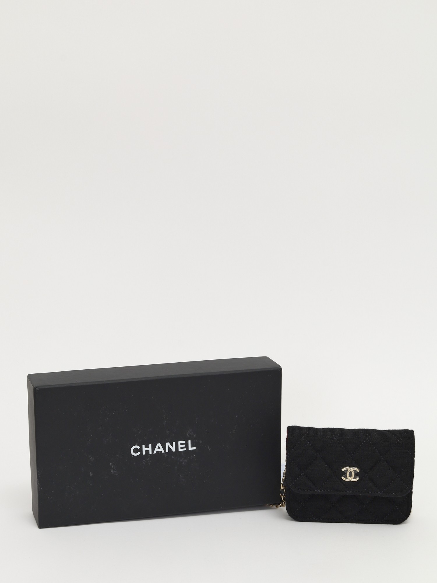Chanel Timeless Classic 4