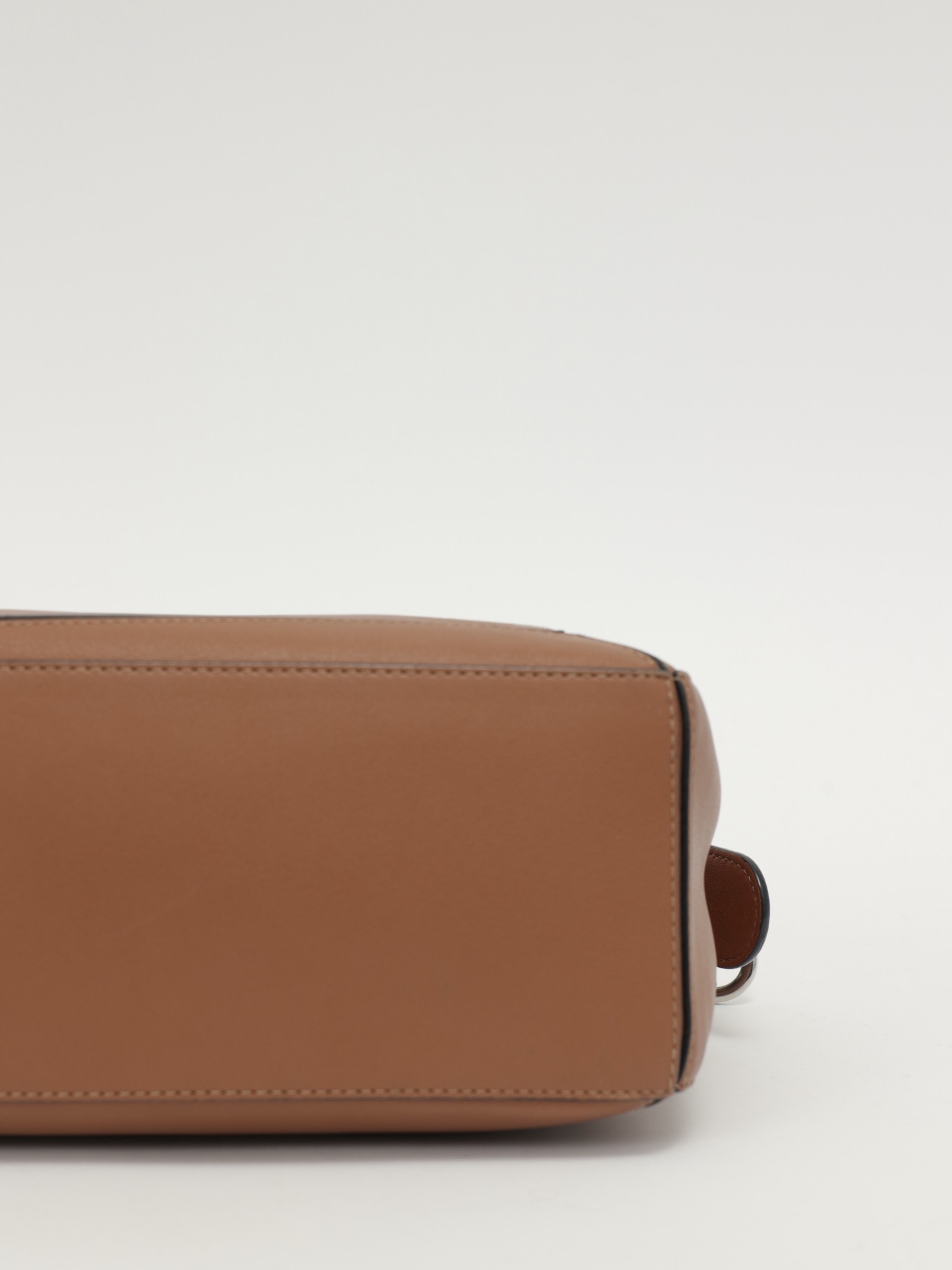 Loewe Puzzle 9