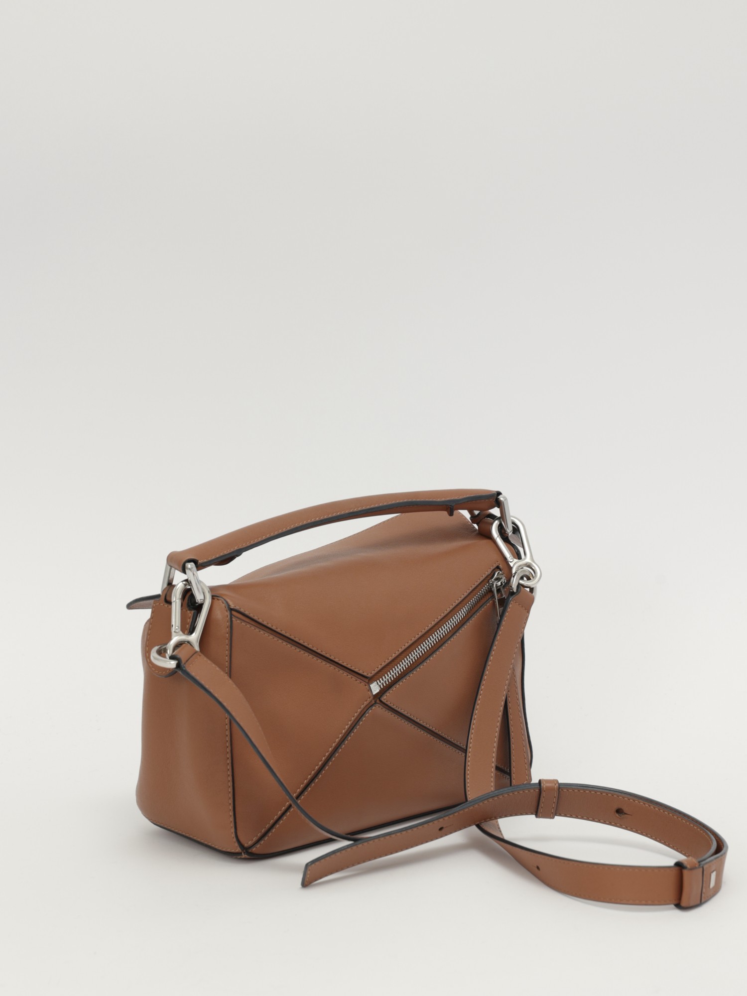 Loewe Puzzle 3