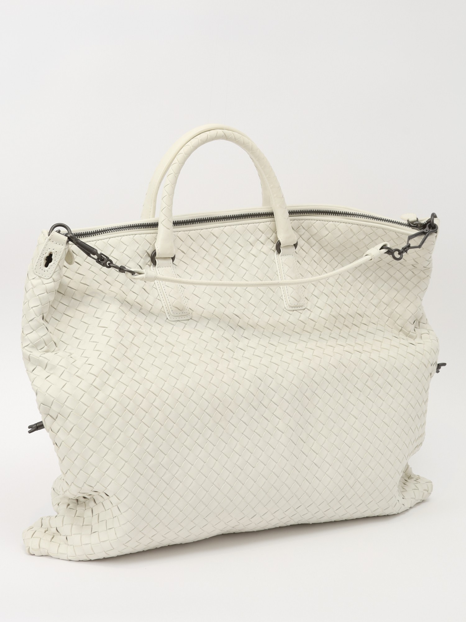 Bottega Veneta Leather Bag 3