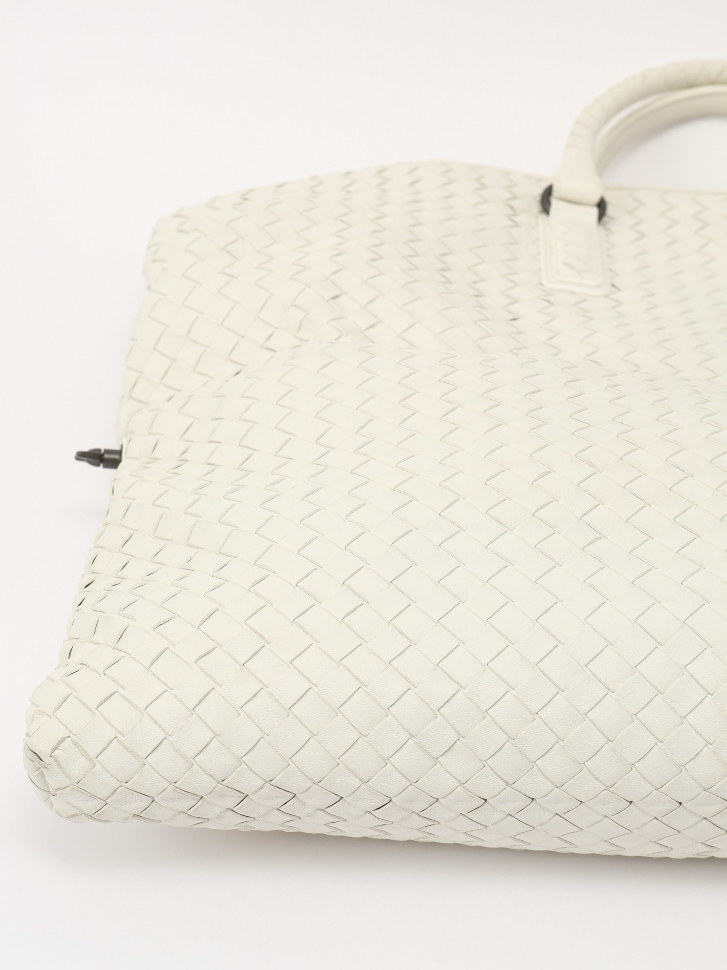Bottega Veneta Leather Bag 6