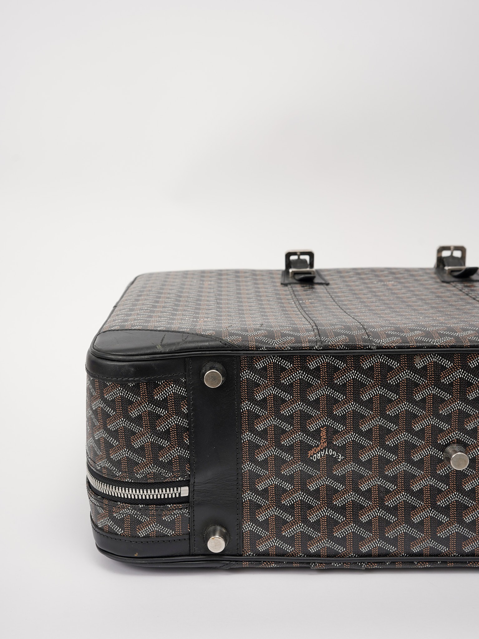 Goyard Majordome 9