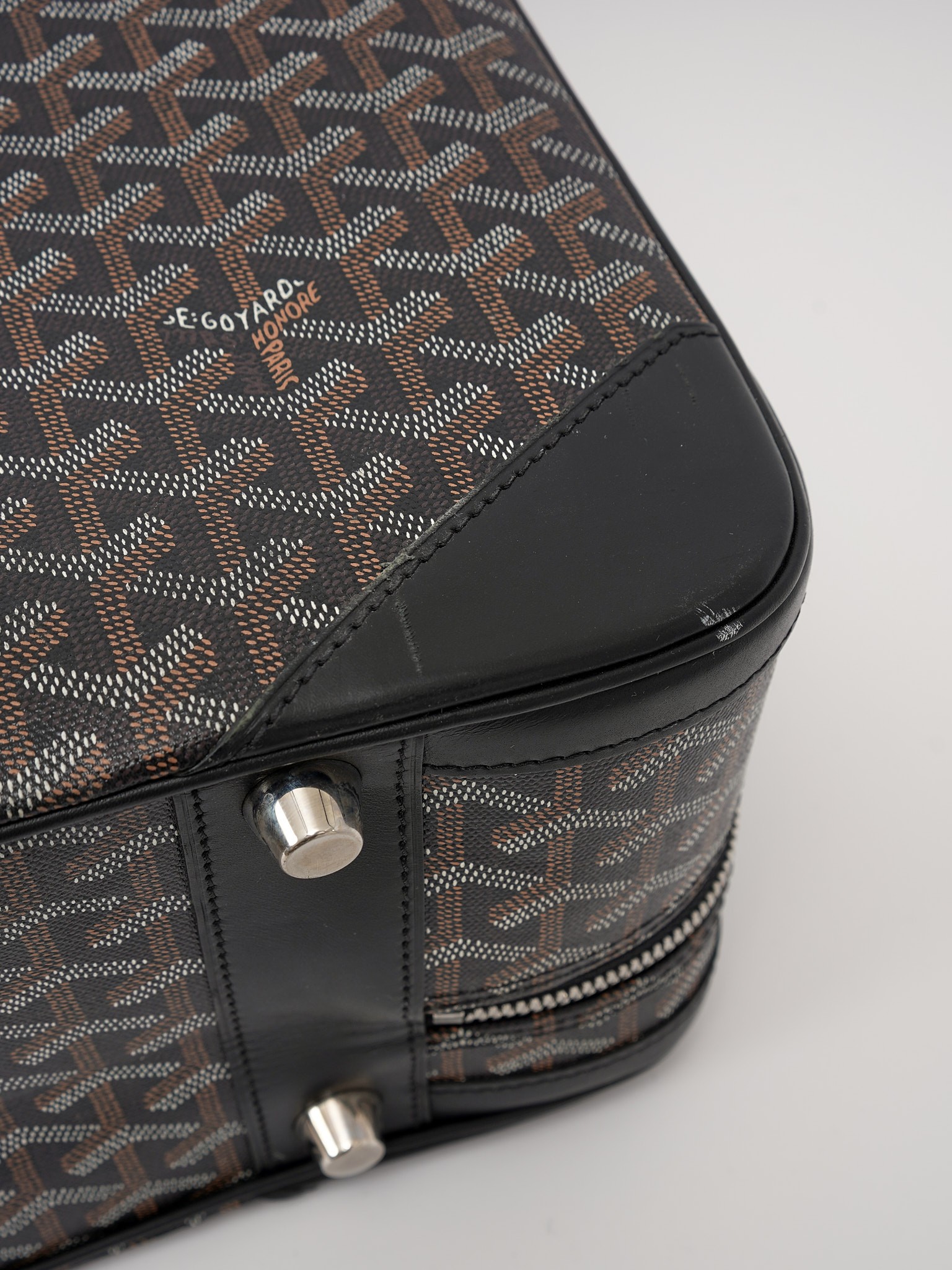 Goyard Majordome 8