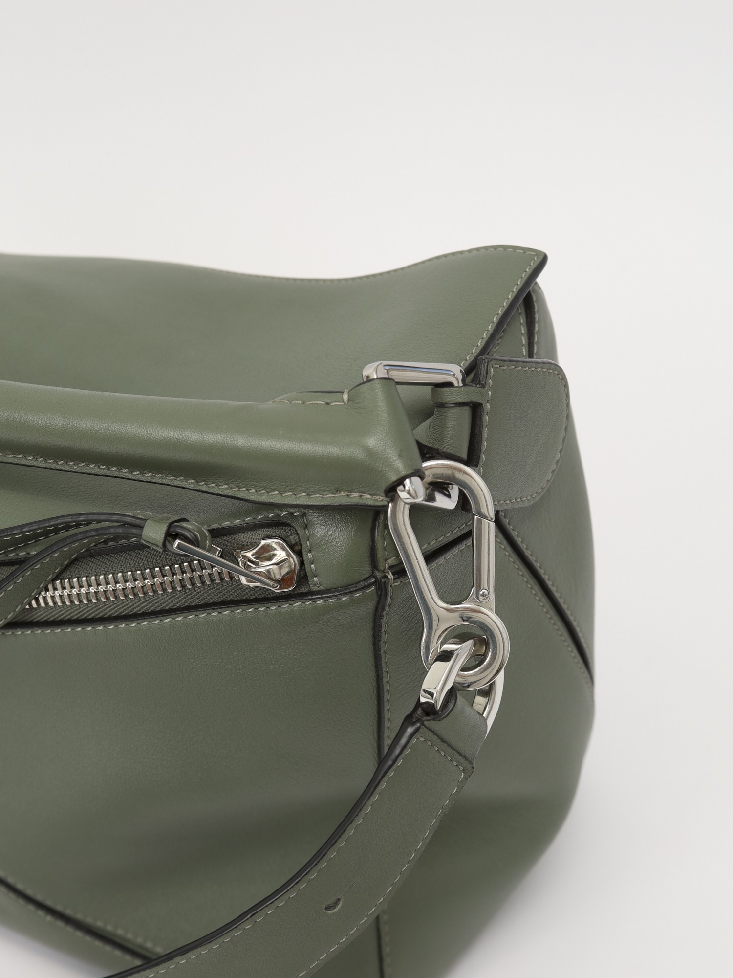 Loewe Puzzle 5