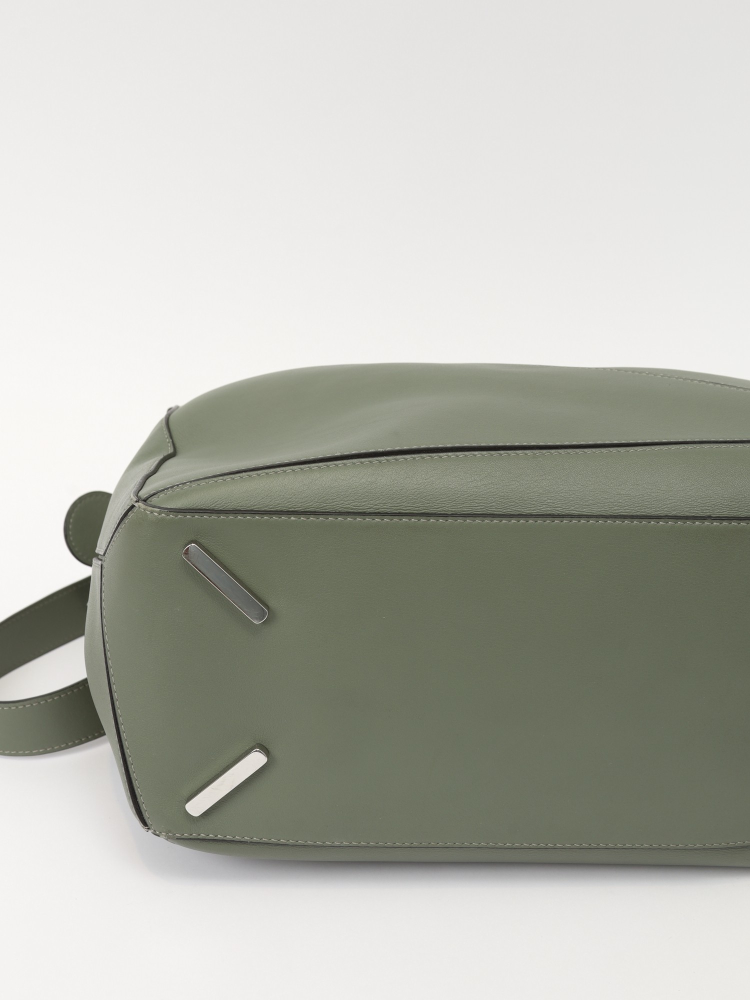 Loewe Puzzle 7