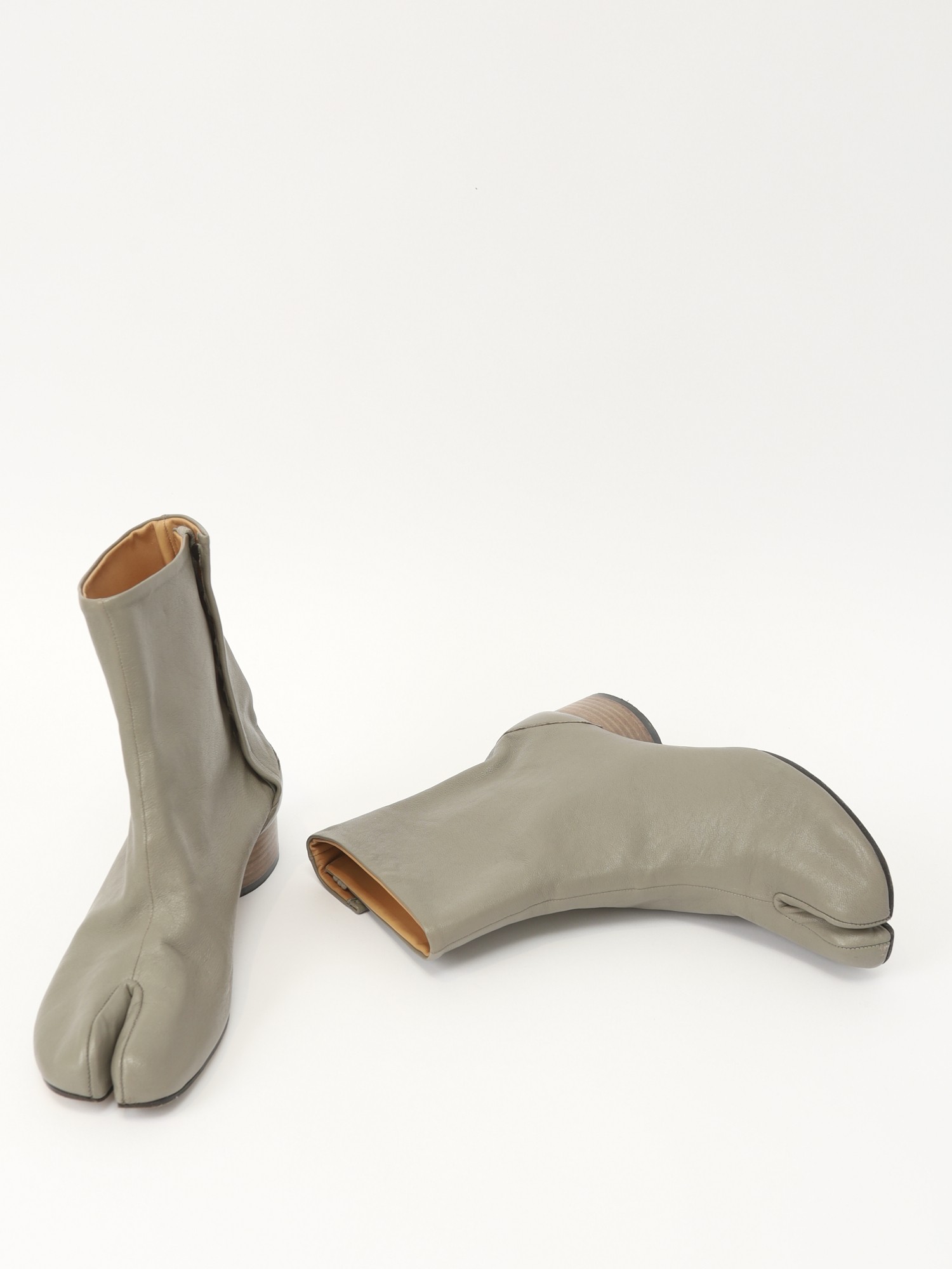 Maison Margiela Shoes 40 5