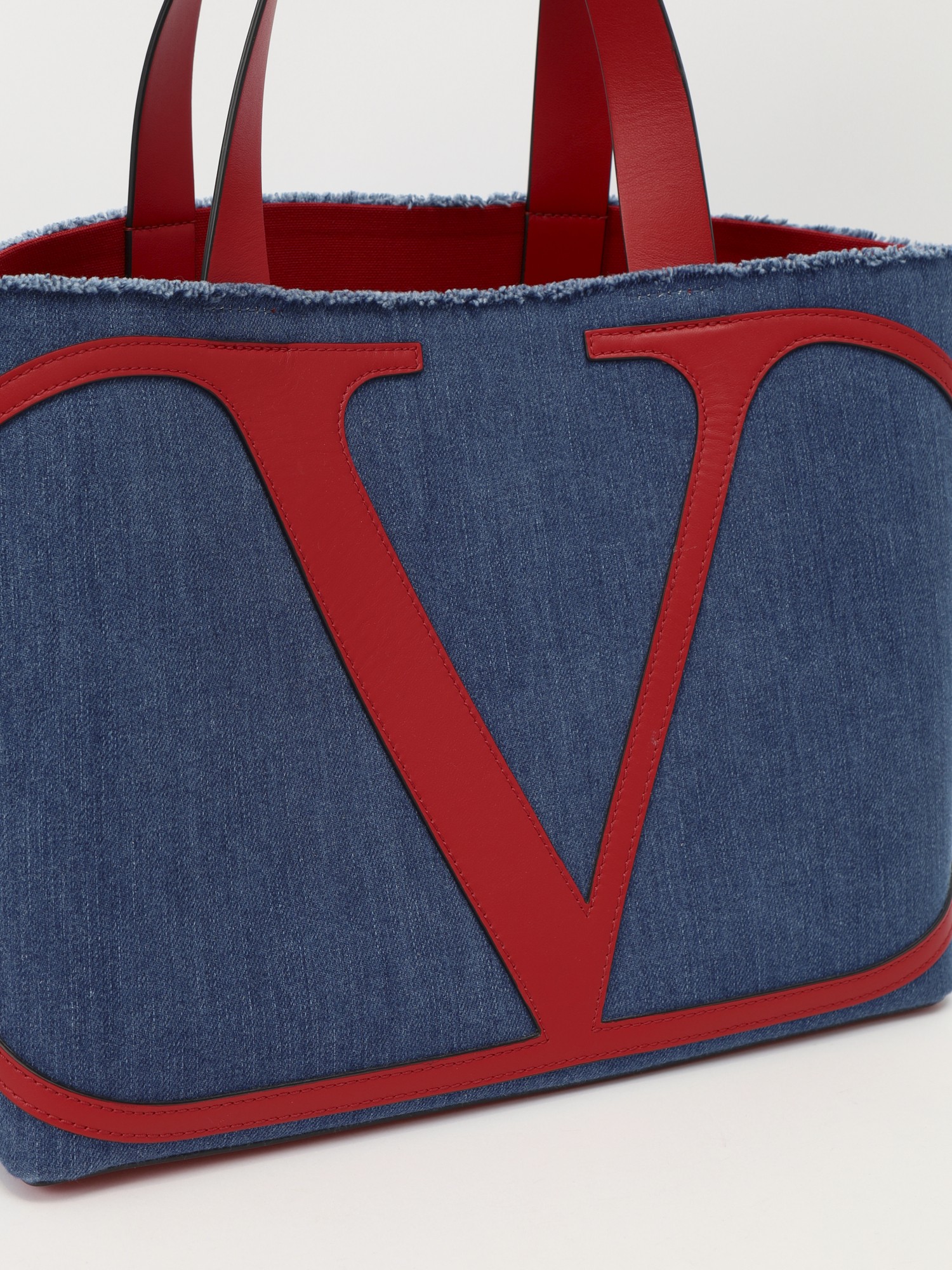 Valentino Go Logo 5