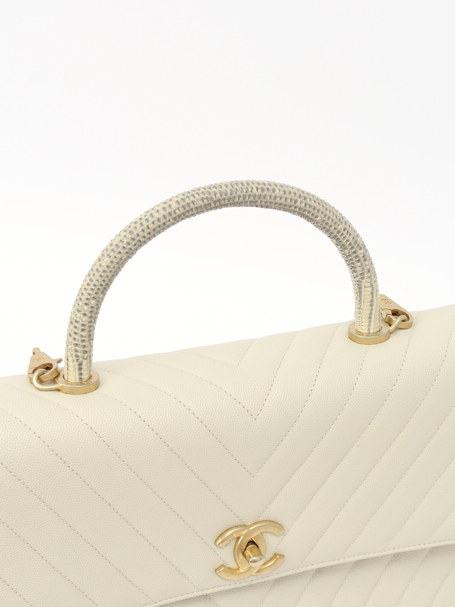 Chanel Coco 6