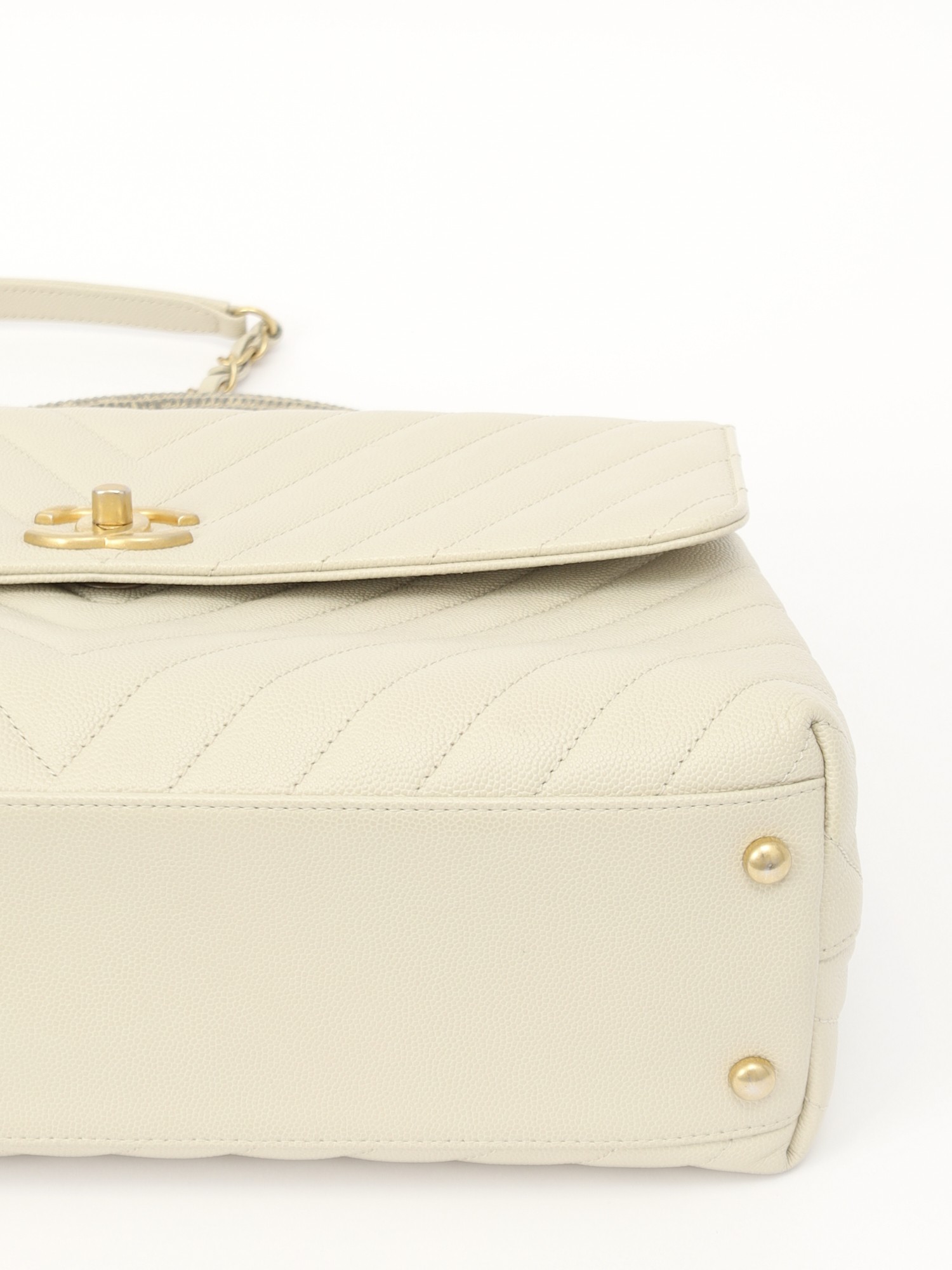 Chanel Coco 10